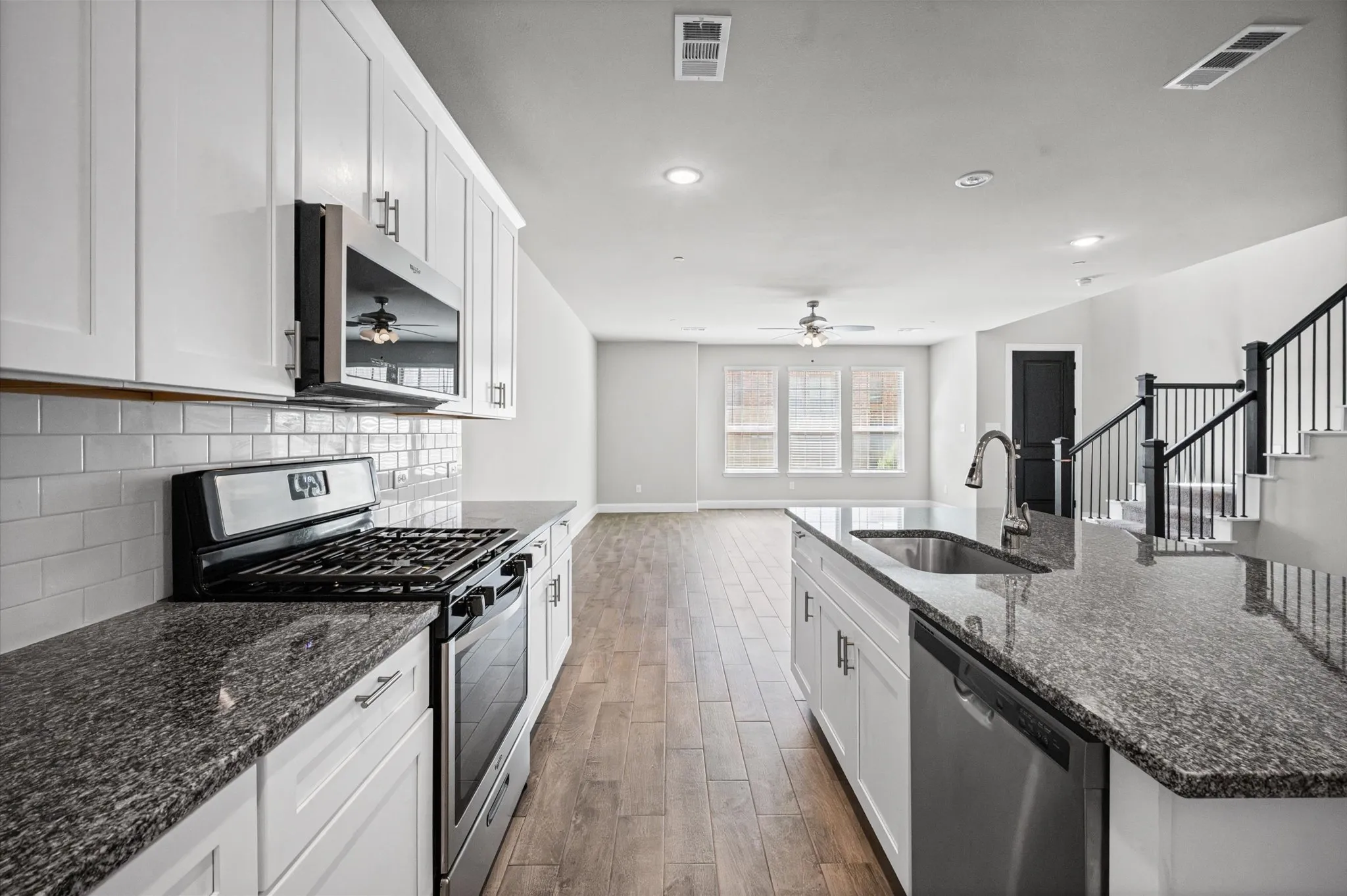 Condominium For Sale in Tarrant County , 905 Suma Drive, Euless, Texas 76040, 3 Bedroom, 3 Bathroom, 2 Garage spaces, 2,022 Sqft, built in 2023, mls#21390854, Real Estate Agent in Euless, Homes For Sale in Tarrant county, Homes For Sale in Euless, Realtor in Euless Texas, Real Estate Brokerage Independent Realty Texas, Luminita Cordes Realtor