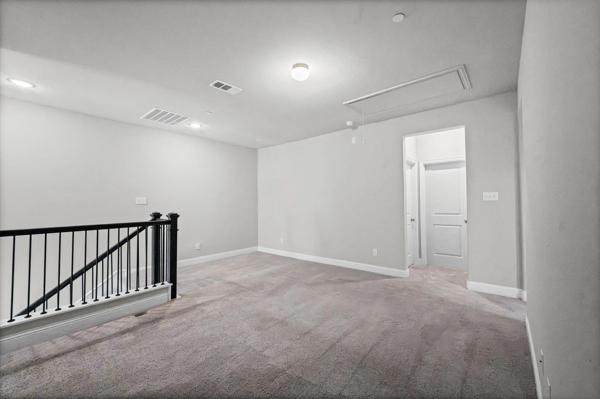 Condominium For Sale in Tarrant County , 905 Suma Drive, Euless, Texas 76040, 3 Bedroom, 3 Bathroom, 2 Garage spaces, 2,022 Sqft, built in 2023, mls#21390854, Real Estate Agent in Euless, Homes For Sale in Tarrant county, Homes For Sale in Euless, Realtor in Euless Texas, Real Estate Brokerage Independent Realty Texas, Luminita Cordes Realtor