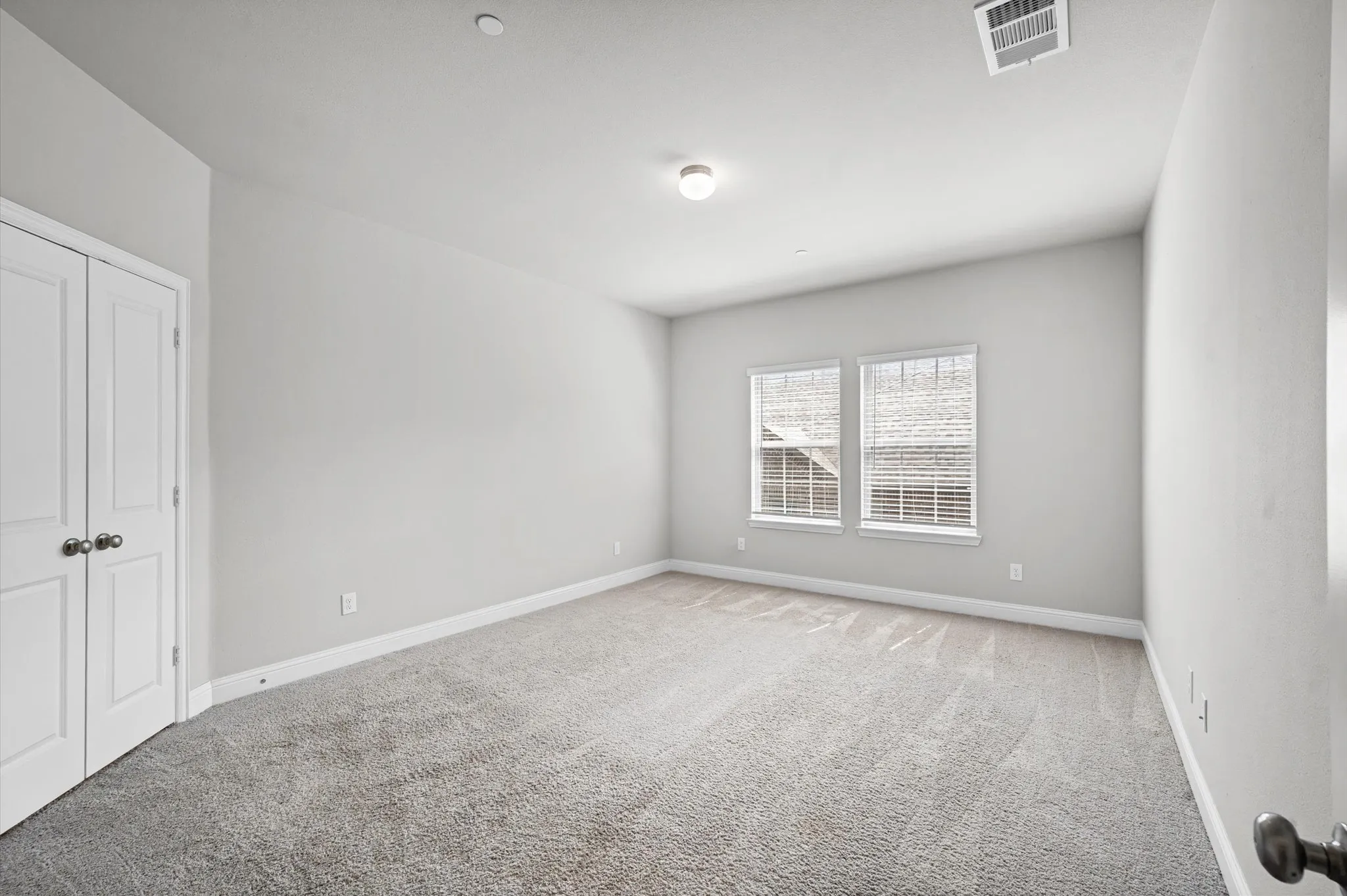 Condominium For Sale in Tarrant County , 905 Suma Drive, Euless, Texas 76040, 3 Bedroom, 3 Bathroom, 2 Garage spaces, 2,022 Sqft, built in 2023, mls#21390854, Real Estate Agent in Euless, Homes For Sale in Tarrant county, Homes For Sale in Euless, Realtor in Euless Texas, Real Estate Brokerage Independent Realty Texas, Luminita Cordes Realtor