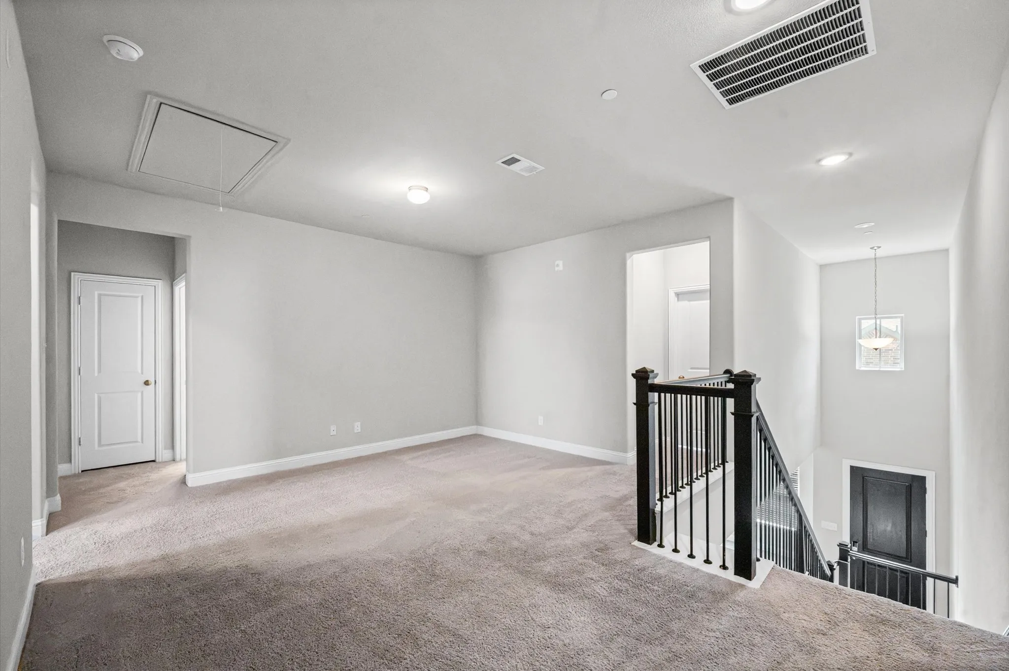 Condominium For Sale in Tarrant County , 905 Suma Drive, Euless, Texas 76040, 3 Bedroom, 3 Bathroom, 2 Garage spaces, 2,022 Sqft, built in 2023, mls#21390854, Real Estate Agent in Euless, Homes For Sale in Tarrant county, Homes For Sale in Euless, Realtor in Euless Texas, Real Estate Brokerage Independent Realty Texas, Luminita Cordes Realtor