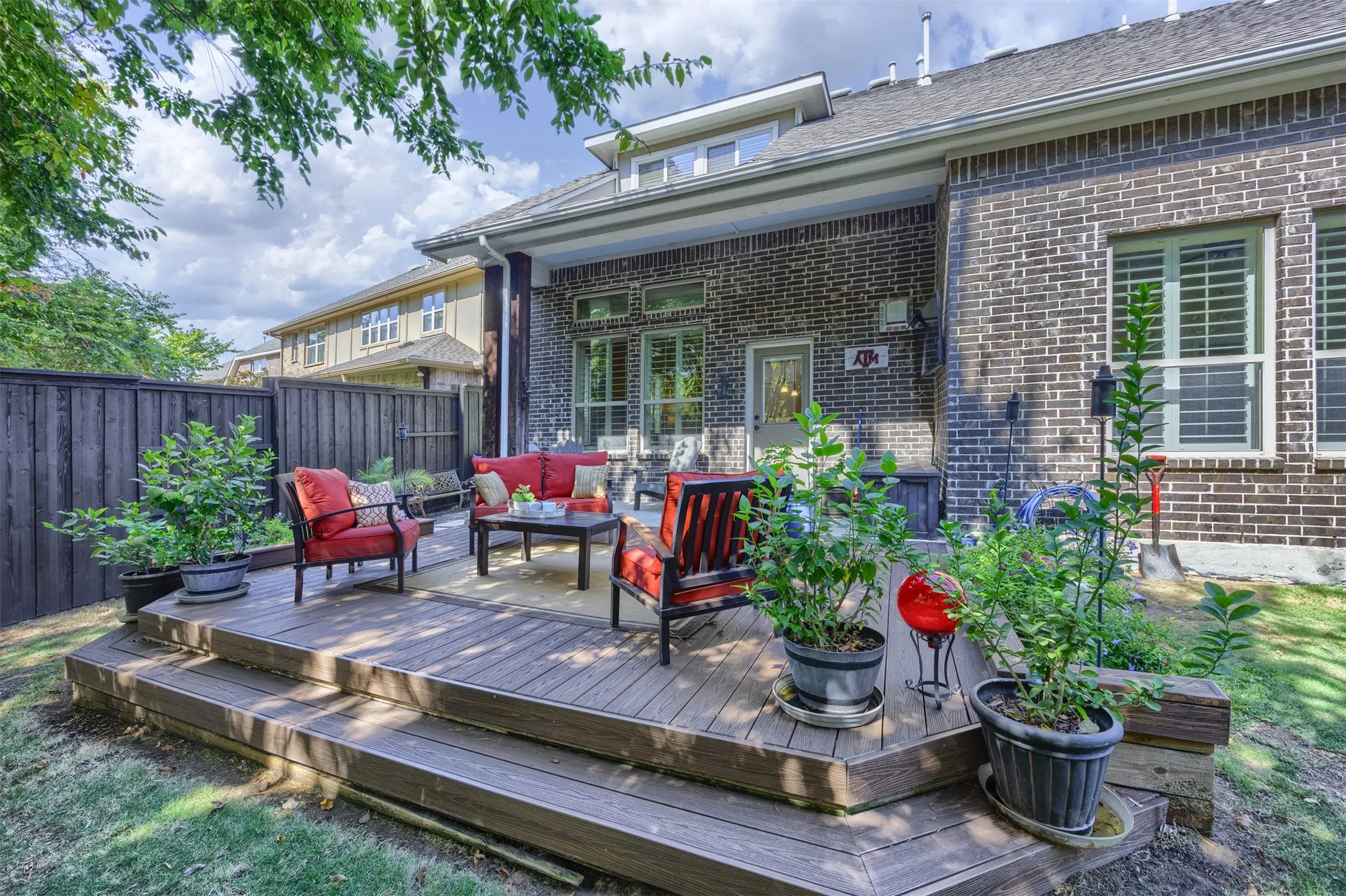 Single Family Residence For Sale in Collin County , 18238 Brighton Green, Dallas, Texas 75252, 3 Bedroom, 4 Bathroom, 2 Garage spaces, 2,778 Sqft, built in 2011, mls#21388199, Real Estate Agent in Dallas, Homes For Sale in Collin county, Homes For Sale in Dallas, Realtor in Dallas Texas, Real Estate Brokerage Independent Realty Texas, Luminita Cordes Realtor