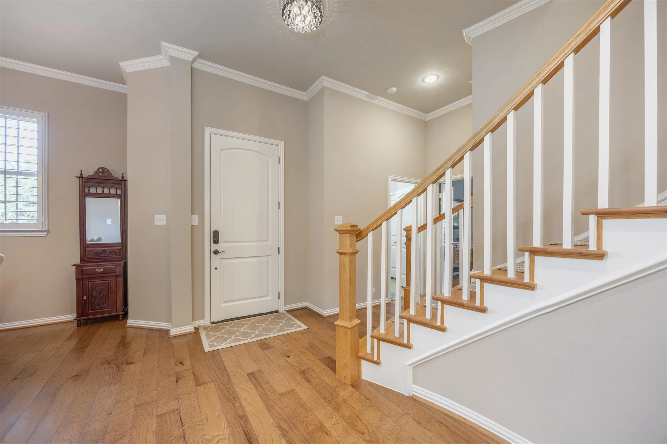 Single Family Residence For Sale in Collin County , 18238 Brighton Green, Dallas, Texas 75252, 3 Bedroom, 4 Bathroom, 2 Garage spaces, 2,778 Sqft, built in 2011, mls#21388199, Real Estate Agent in Dallas, Homes For Sale in Collin county, Homes For Sale in Dallas, Realtor in Dallas Texas, Real Estate Brokerage Independent Realty Texas, Luminita Cordes Realtor