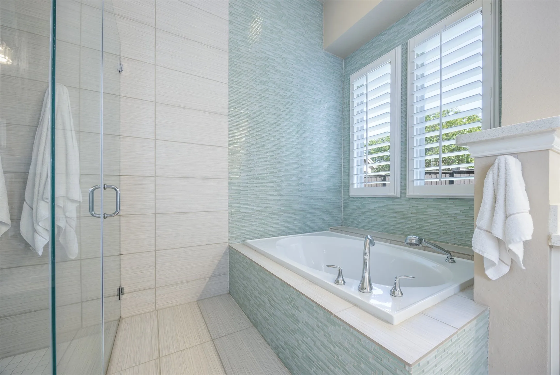 Single Family Residence For Sale in Collin County , 18238 Brighton Green, Dallas, Texas 75252, 3 Bedroom, 4 Bathroom, 2 Garage spaces, 2,778 Sqft, built in 2011, mls#21388199, Real Estate Agent in Dallas, Homes For Sale in Collin county, Homes For Sale in Dallas, Realtor in Dallas Texas, Real Estate Brokerage Independent Realty Texas, Luminita Cordes Realtor