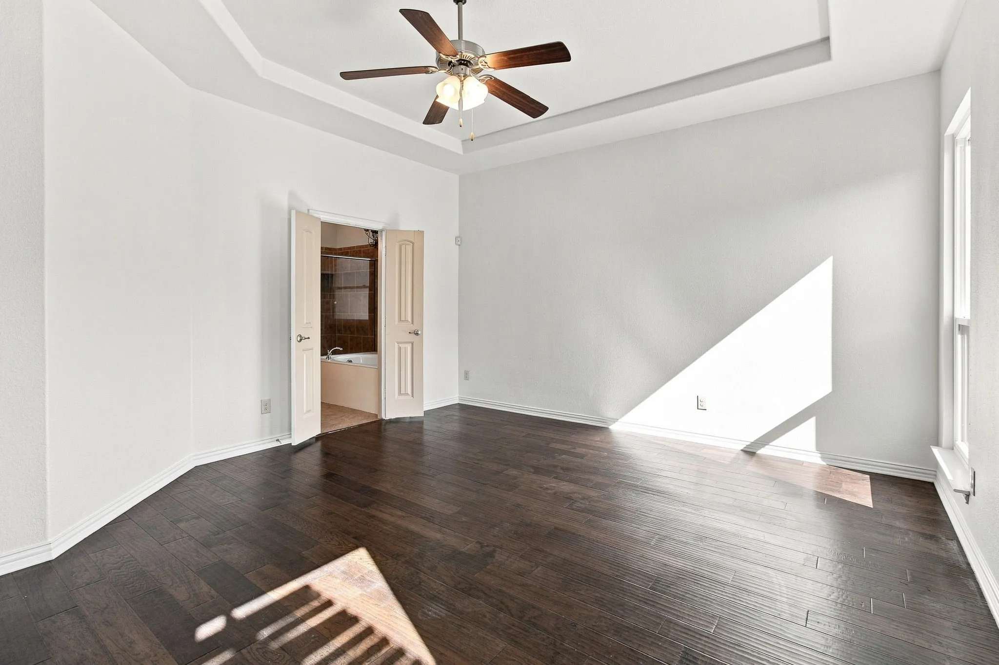 Single Family Residence For Sale in Denton County , 3313 Sombrero Drive, Denton, Texas 76210, 5 Bedroom, 4 Bathroom, 2 Garage spaces, 3,252 Sqft, built in 2013, mls#21390778, Real Estate Agent in Denton, Homes For Sale in Denton county, Homes For Sale in Denton, Realtor in Denton Texas, Real Estate Brokerage Independent Realty Texas, Luminita Cordes Realtor