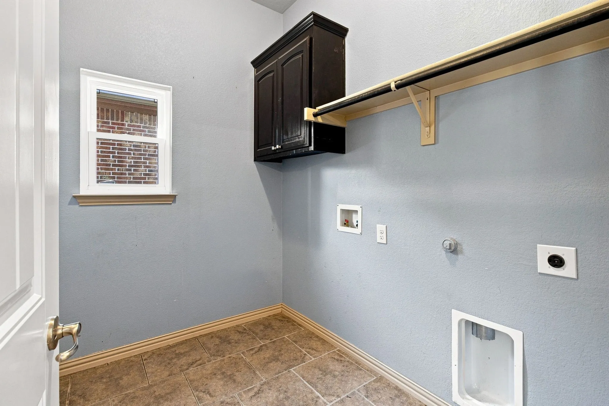 Single Family Residence For Sale in Denton County , 3313 Sombrero Drive, Denton, Texas 76210, 5 Bedroom, 4 Bathroom, 2 Garage spaces, 3,252 Sqft, built in 2013, mls#21390778, Real Estate Agent in Denton, Homes For Sale in Denton county, Homes For Sale in Denton, Realtor in Denton Texas, Real Estate Brokerage Independent Realty Texas, Luminita Cordes Realtor