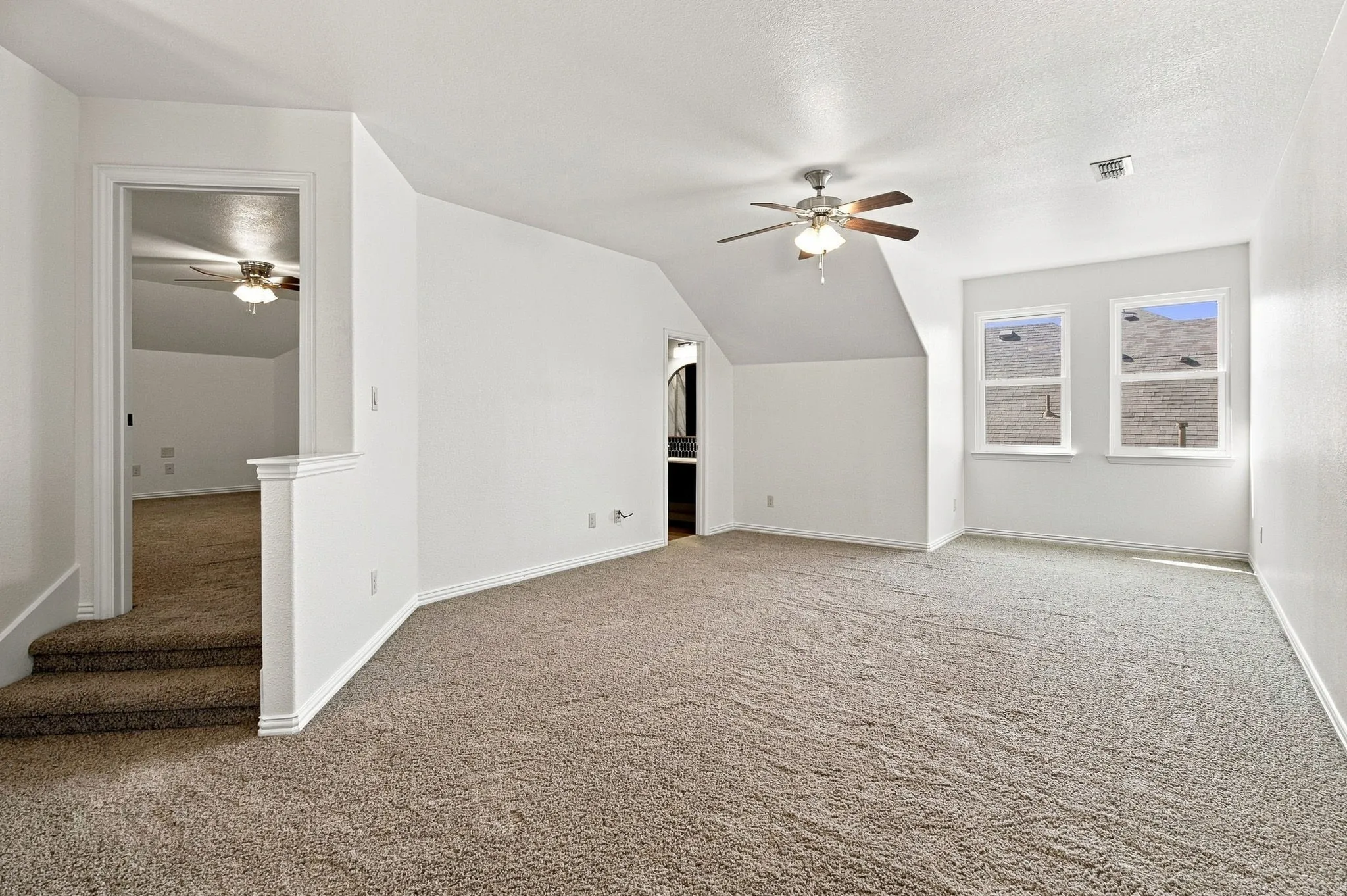Single Family Residence For Sale in Denton County , 3313 Sombrero Drive, Denton, Texas 76210, 5 Bedroom, 4 Bathroom, 2 Garage spaces, 3,252 Sqft, built in 2013, mls#21390778, Real Estate Agent in Denton, Homes For Sale in Denton county, Homes For Sale in Denton, Realtor in Denton Texas, Real Estate Brokerage Independent Realty Texas, Luminita Cordes Realtor