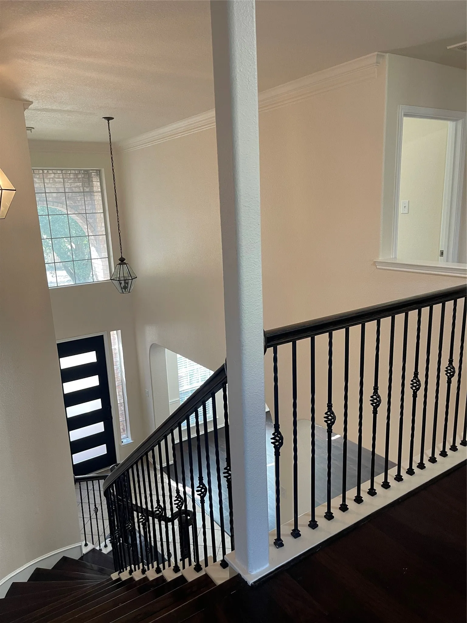 Single Family Residence For Sale in Tarrant County , 714 Crockett Drive, Mansfield, Texas 76063, 4 Bedroom, 4 Bathroom, 2 Garage spaces, 3,919 Sqft, built in 2005, mls#21389187, Real Estate Agent in Mansfield, Homes For Sale in Tarrant county, Homes For Sale in Mansfield, Realtor in Mansfield Texas, Real Estate Brokerage Independent Realty Texas, Luminita Cordes Realtor