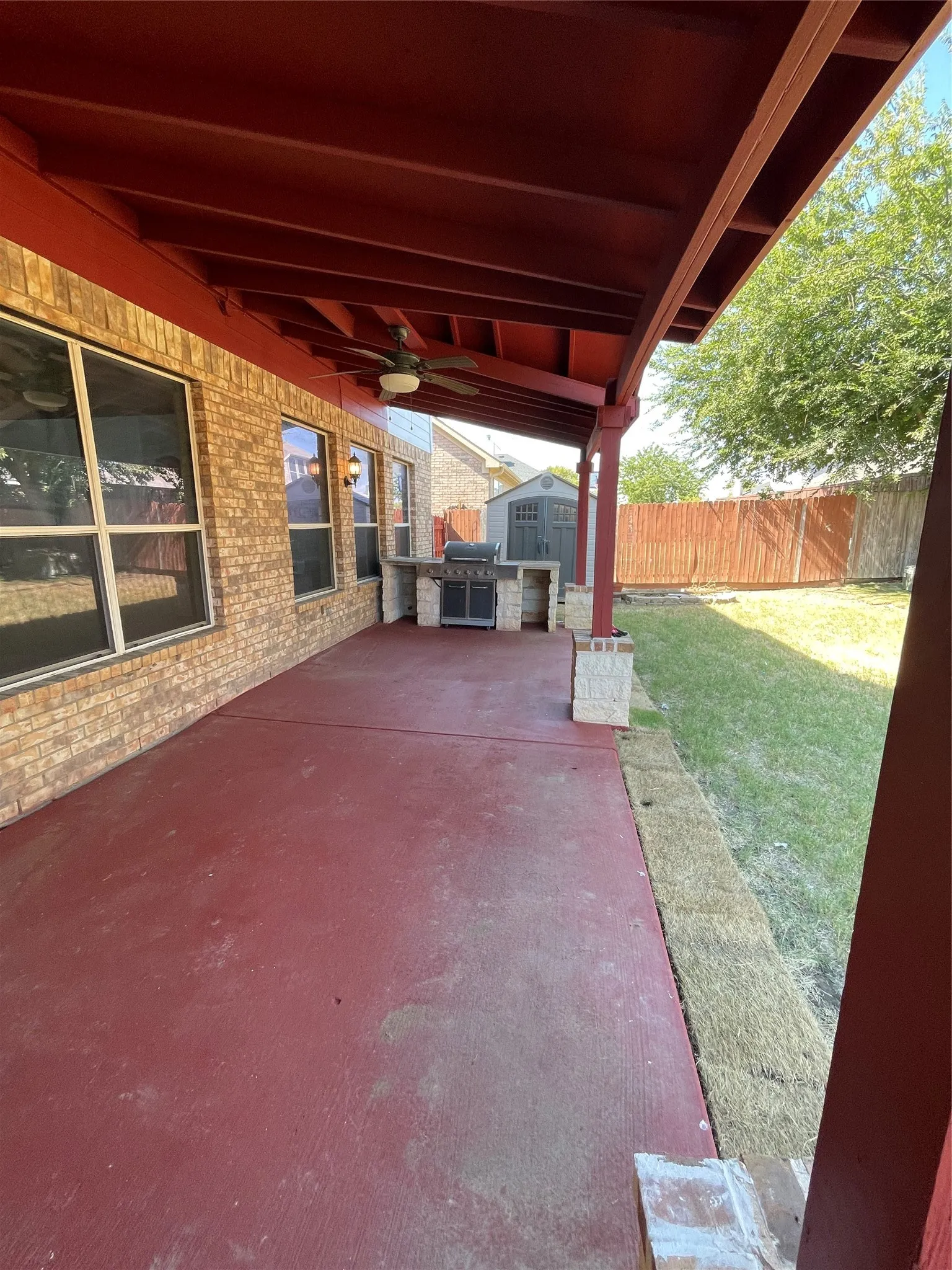 Single Family Residence For Sale in Tarrant County , 714 Crockett Drive, Mansfield, Texas 76063, 4 Bedroom, 4 Bathroom, 2 Garage spaces, 3,919 Sqft, built in 2005, mls#21389187, Real Estate Agent in Mansfield, Homes For Sale in Tarrant county, Homes For Sale in Mansfield, Realtor in Mansfield Texas, Real Estate Brokerage Independent Realty Texas, Luminita Cordes Realtor