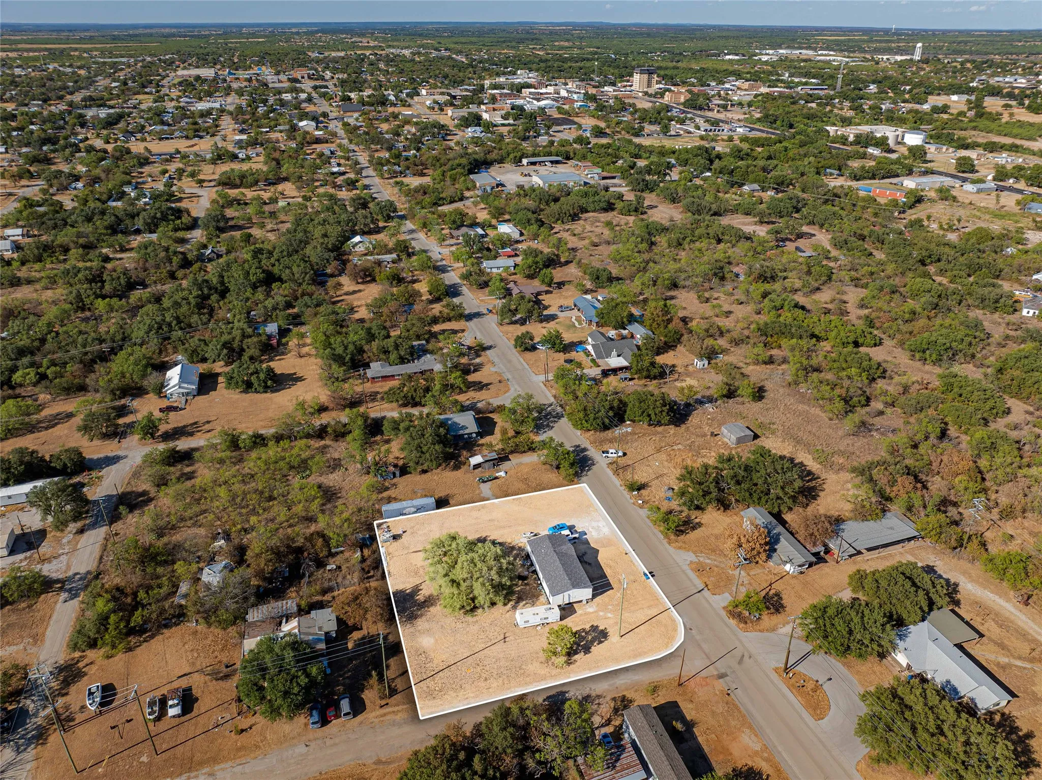 Mobile Home For Sale in Stephens County , 915 S Miller Street, Breckenridge, Texas 76424, 4 Bedroom, 2 Bathroom, Garage spaces, 1,500 Sqft, built in 2024, mls#21390844, Real Estate Agent in Breckenridge, Homes For Sale in Stephens county, Homes For Sale in Breckenridge, Realtor in Breckenridge Texas, Real Estate Brokerage Independent Realty Texas, Luminita Cordes Realtor