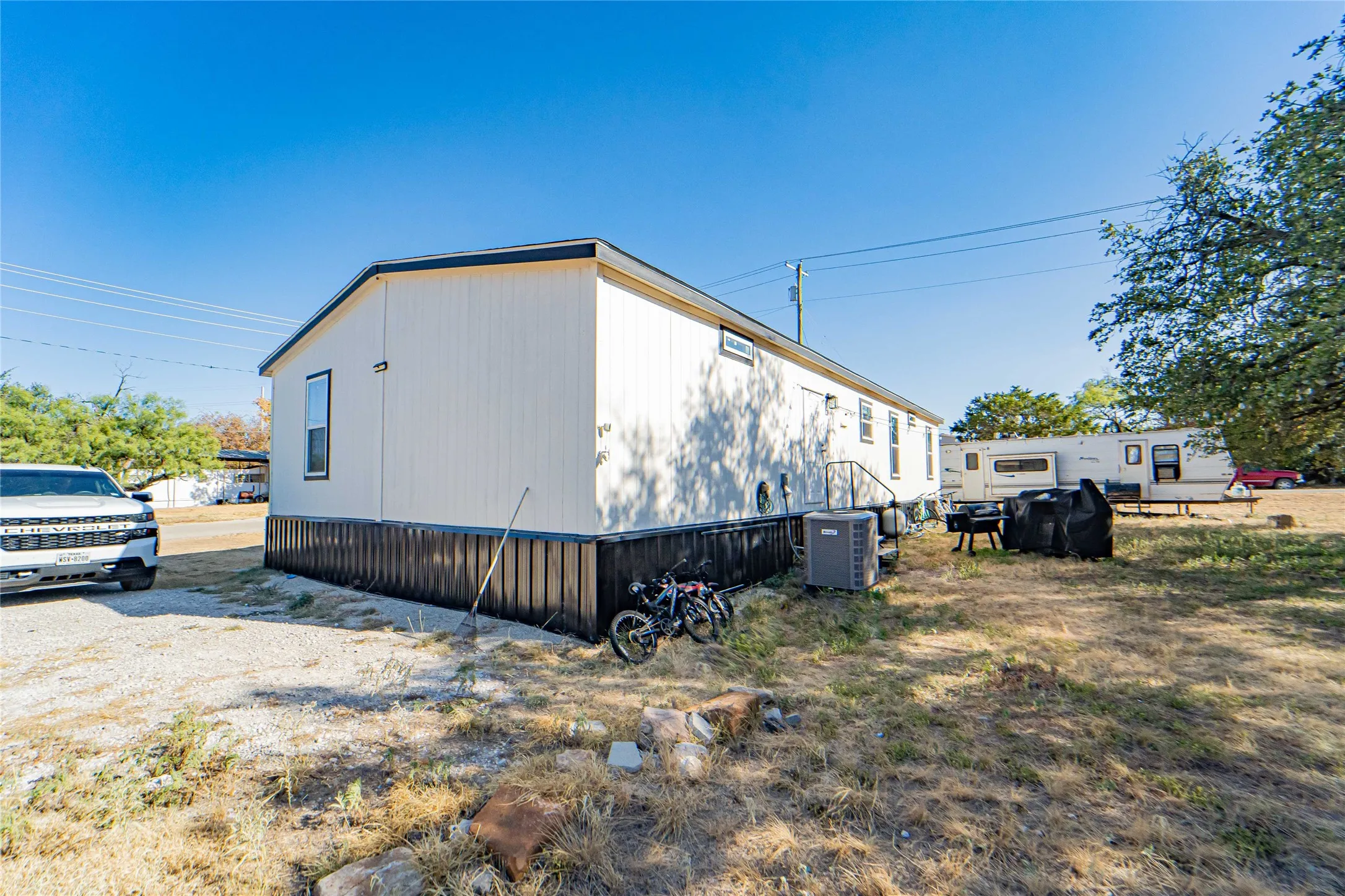 Mobile Home For Sale in Stephens County , 915 S Miller Street, Breckenridge, Texas 76424, 4 Bedroom, 2 Bathroom, Garage spaces, 1,500 Sqft, built in 2024, mls#21390844, Real Estate Agent in Breckenridge, Homes For Sale in Stephens county, Homes For Sale in Breckenridge, Realtor in Breckenridge Texas, Real Estate Brokerage Independent Realty Texas, Luminita Cordes Realtor