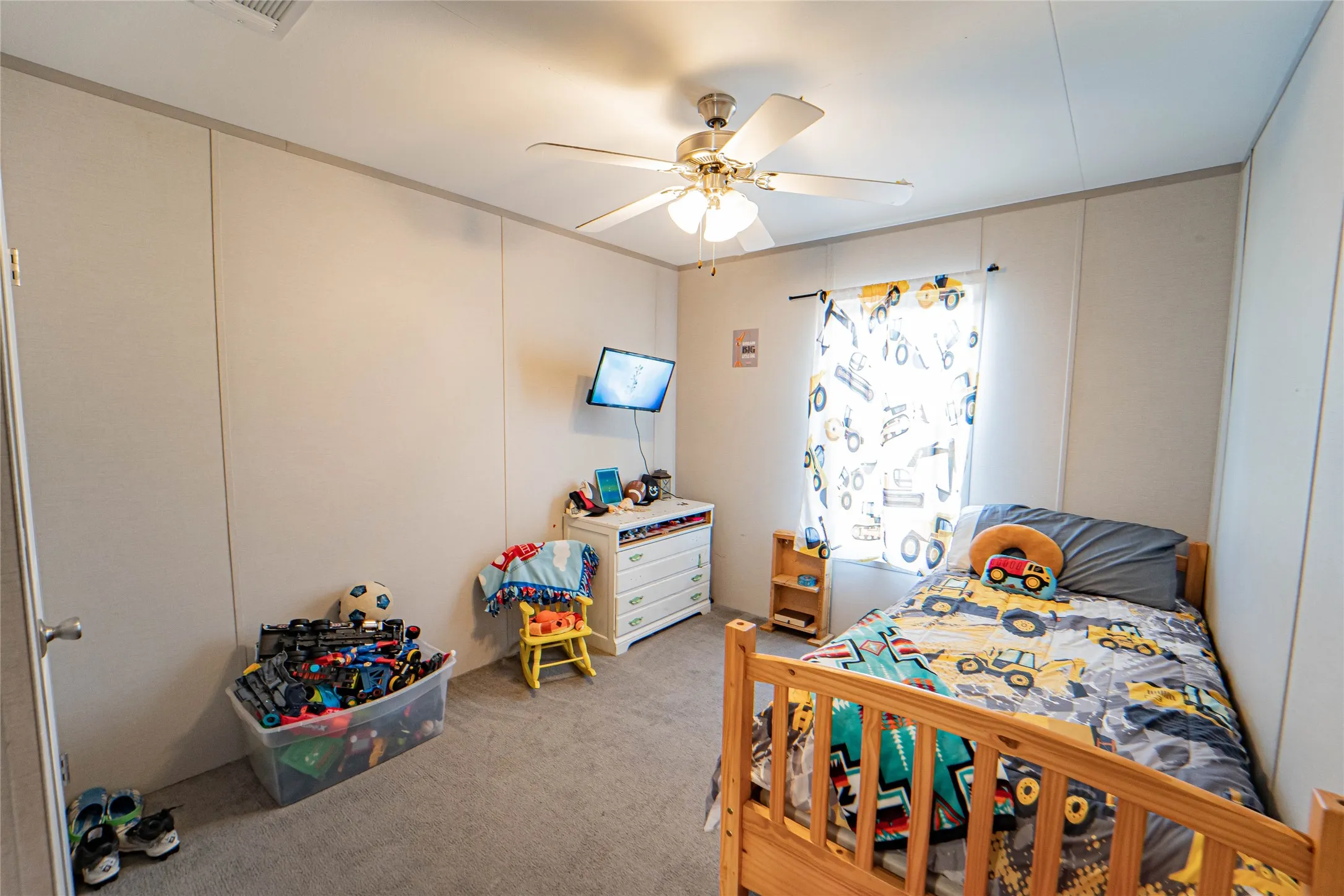 Mobile Home For Sale in Stephens County , 915 S Miller Street, Breckenridge, Texas 76424, 4 Bedroom, 2 Bathroom, Garage spaces, 1,500 Sqft, built in 2024, mls#21390844, Real Estate Agent in Breckenridge, Homes For Sale in Stephens county, Homes For Sale in Breckenridge, Realtor in Breckenridge Texas, Real Estate Brokerage Independent Realty Texas, Luminita Cordes Realtor