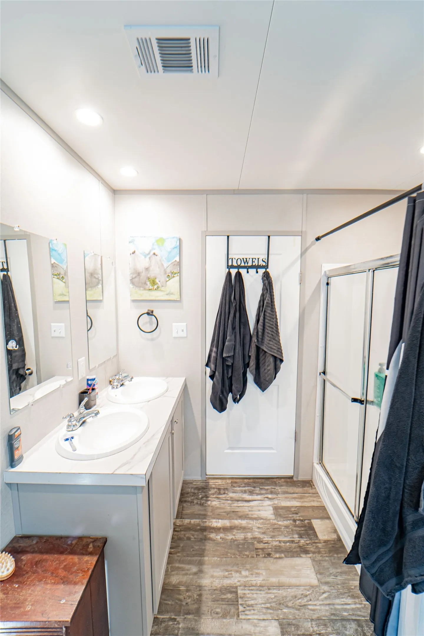 Mobile Home For Sale in Stephens County , 915 S Miller Street, Breckenridge, Texas 76424, 4 Bedroom, 2 Bathroom, Garage spaces, 1,500 Sqft, built in 2024, mls#21390844, Real Estate Agent in Breckenridge, Homes For Sale in Stephens county, Homes For Sale in Breckenridge, Realtor in Breckenridge Texas, Real Estate Brokerage Independent Realty Texas, Luminita Cordes Realtor
