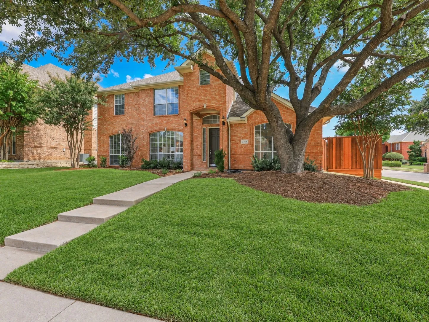 Single Family Residence For Sale