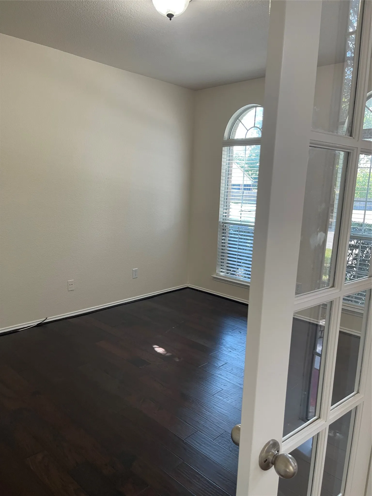 Single Family Residence For Rent in Tarrant County , 714 Crockett Drive, Mansfield, Texas 76063, 4 Bedroom, 4 Bathroom, 2 Garage spaces, 3,919 Sqft, built in 2005, mls#21391281, Real Estate Agent in Mansfield, Homes For Rent in Tarrant county, Homes For Rent in Mansfield, Realtor in Mansfield Texas, Real Estate Brokerage Independent Realty Texas, Luminita Cordes Realtor