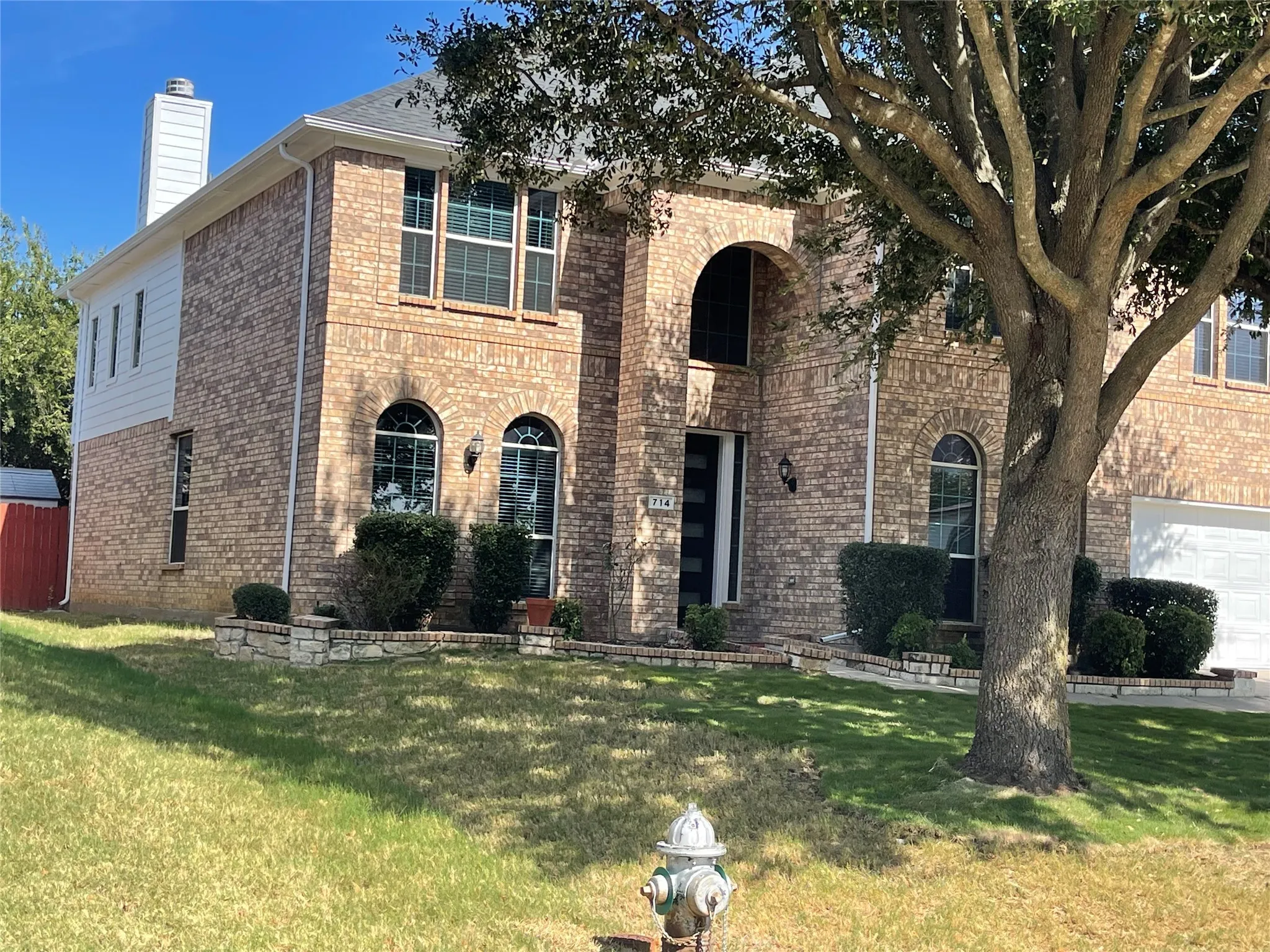 Single Family Residence For Rent in Tarrant County , 714 Crockett Drive, Mansfield, Texas 76063, 4 Bedroom, 4 Bathroom, 2 Garage spaces, 3,919 Sqft, built in 2005, mls#21391281, Real Estate Agent in Mansfield, Homes For Rent in Tarrant county, Homes For Rent in Mansfield, Realtor in Mansfield Texas, Real Estate Brokerage Independent Realty Texas, Luminita Cordes Realtor