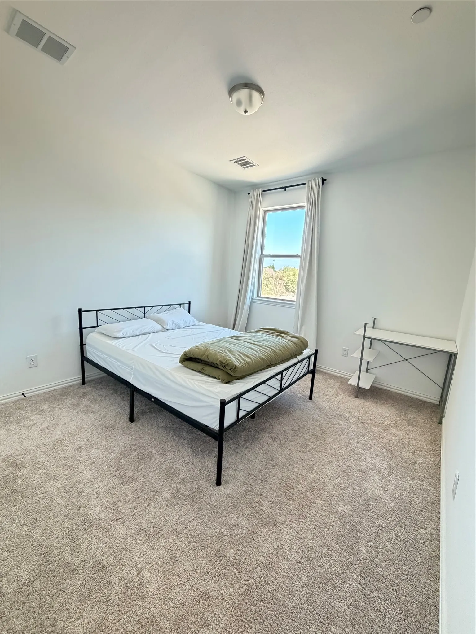 Townhouse For Rent in Dallas County , 5921 Baritone Court, Sachse, Texas 75048, 3 Bedroom, 3 Bathroom, 2 Garage spaces, 1,997 Sqft, built in 2023, mls#21391283, Real Estate Agent in Sachse, Homes For Rent in Dallas county, Homes For Rent in Sachse, Realtor in Sachse Texas, Real Estate Brokerage Independent Realty Texas, Luminita Cordes Realtor