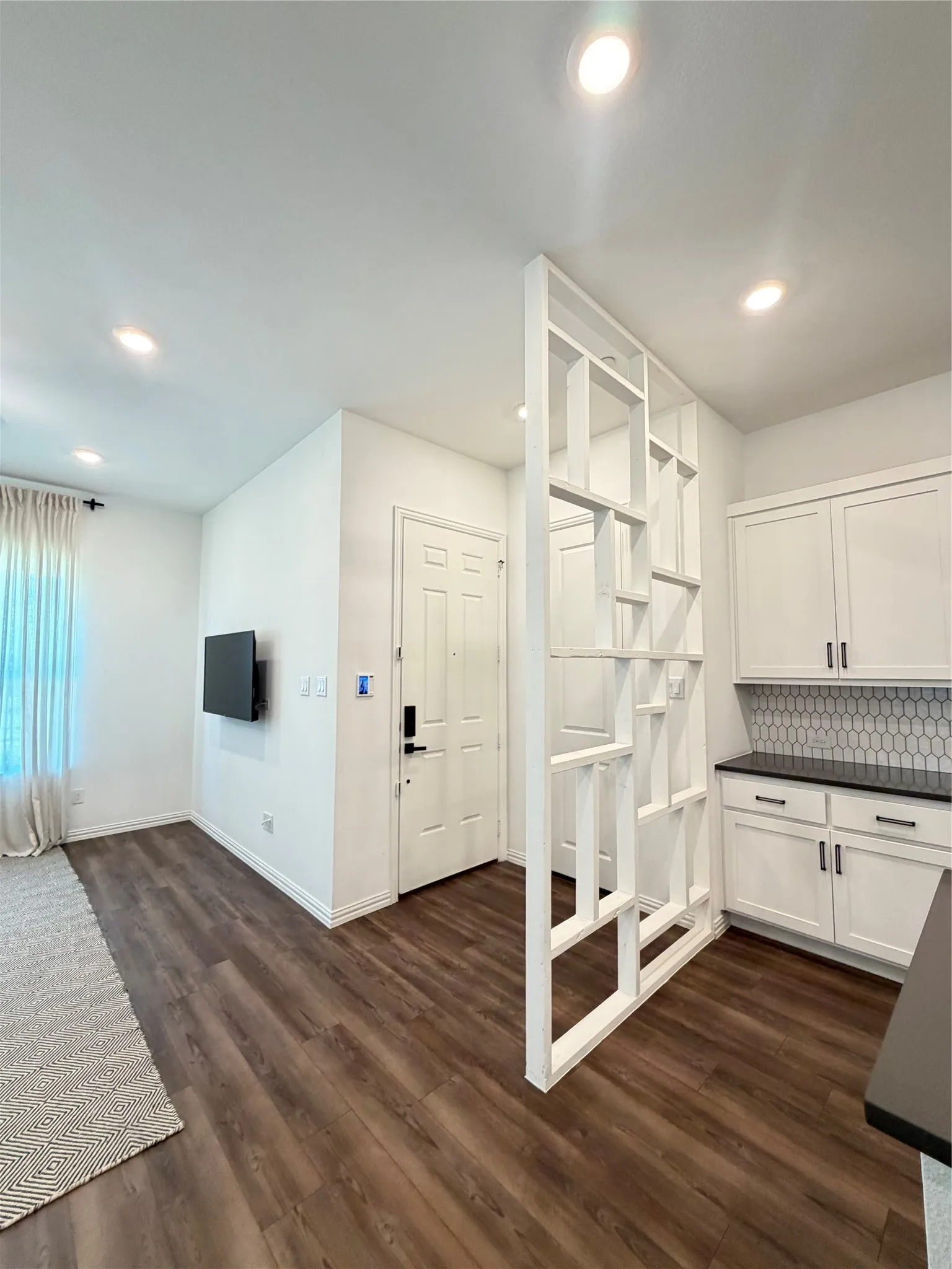 Townhouse For Rent in Dallas County , 5921 Baritone Court, Sachse, Texas 75048, 3 Bedroom, 3 Bathroom, 2 Garage spaces, 1,997 Sqft, built in 2023, mls#21391283, Real Estate Agent in Sachse, Homes For Rent in Dallas county, Homes For Rent in Sachse, Realtor in Sachse Texas, Real Estate Brokerage Independent Realty Texas, Luminita Cordes Realtor