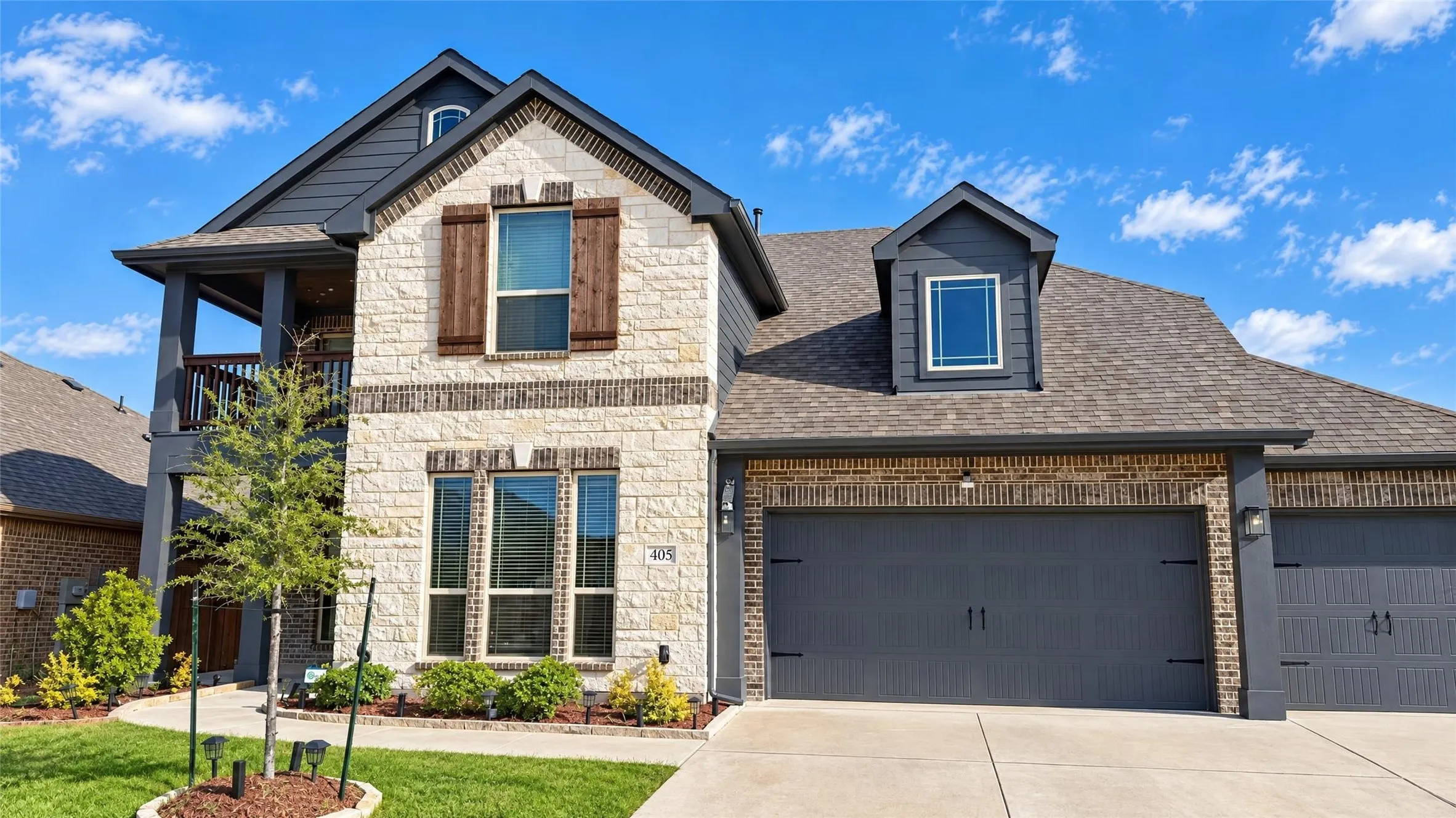 Single Family Residence For Sale in Dallas County , 405 Laurel Lane, Glenn Heights, Texas 75154, 4 Bedroom, 4 Bathroom, 3 Garage spaces, 3,070 Sqft, built in 2024, mls#21391150, Real Estate Agent in Glenn Heights, Homes For Sale in Dallas county, Homes For Sale in Glenn Heights, Realtor in Glenn Heights Texas, Real Estate Brokerage Independent Realty Texas, Luminita Cordes Realtor