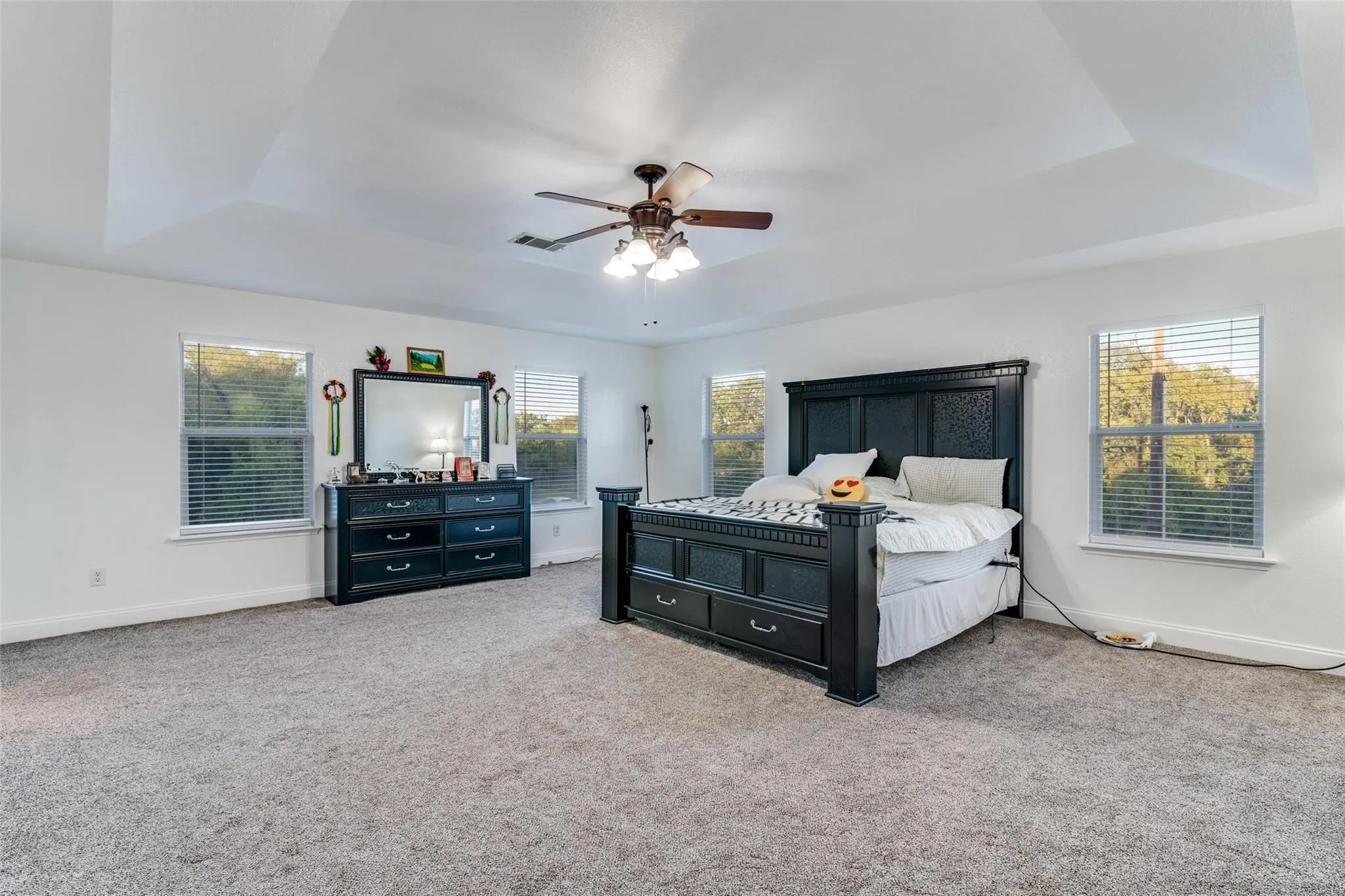 Single Family Residence For Sale in Rockwall County , 4016 Poplar Point Drive, Rockwall, Texas 75032, 5 Bedroom, 3 Bathroom, 2 Garage spaces, 3,148 Sqft, built in 2004, mls#21391286, Real Estate Agent in Rockwall, Homes For Sale in Rockwall county, Homes For Sale in Rockwall, Realtor in Rockwall Texas, Real Estate Brokerage Independent Realty Texas, Luminita Cordes Realtor