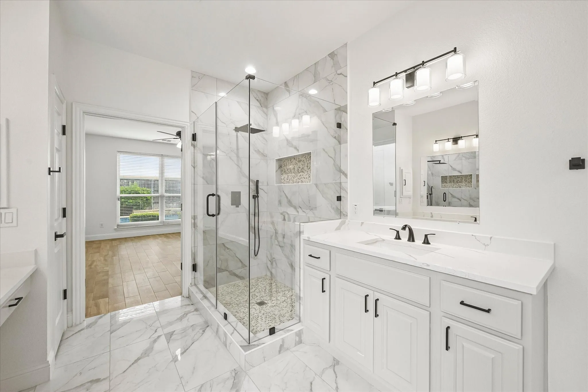 Single Family Residence For Sale in Dallas County , 1902 Benedict Court, Rowlett, Texas 75088, 4 Bedroom, 3 Bathroom, 3 Garage spaces, 3,144 Sqft, built in 2002, mls#21390524, Real Estate Agent in Rowlett, Homes For Sale in Dallas county, Homes For Sale in Rowlett, Realtor in Rowlett Texas, Real Estate Brokerage Independent Realty Texas, Luminita Cordes Realtor