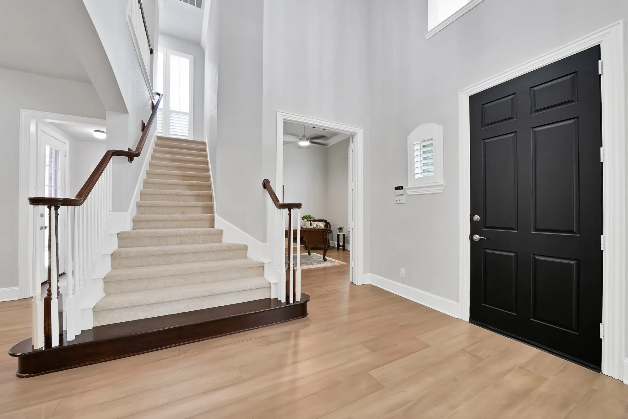 Single Family Residence For Sale in Denton County , 4032 Navarro Way, Frisco, Texas 75034, 4 Bedroom, 4 Bathroom, 2 Garage spaces, 3,234 Sqft, built in 2002, mls#21387704, Real Estate Agent in Frisco, Homes For Sale in Denton county, Homes For Sale in Frisco, Realtor in Frisco Texas, Real Estate Brokerage Independent Realty Texas, Luminita Cordes Realtor
