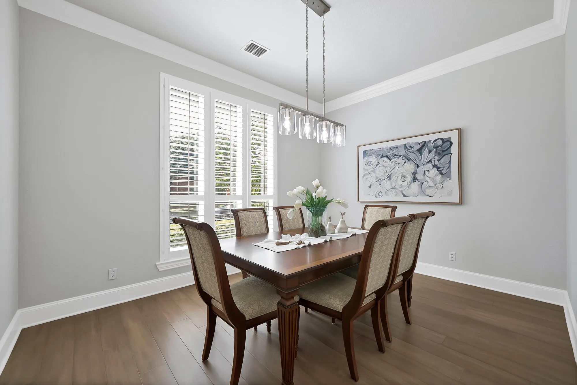 Single Family Residence For Sale in Denton County , 4032 Navarro Way, Frisco, Texas 75034, 4 Bedroom, 4 Bathroom, 2 Garage spaces, 3,234 Sqft, built in 2002, mls#21387704, Real Estate Agent in Frisco, Homes For Sale in Denton county, Homes For Sale in Frisco, Realtor in Frisco Texas, Real Estate Brokerage Independent Realty Texas, Luminita Cordes Realtor