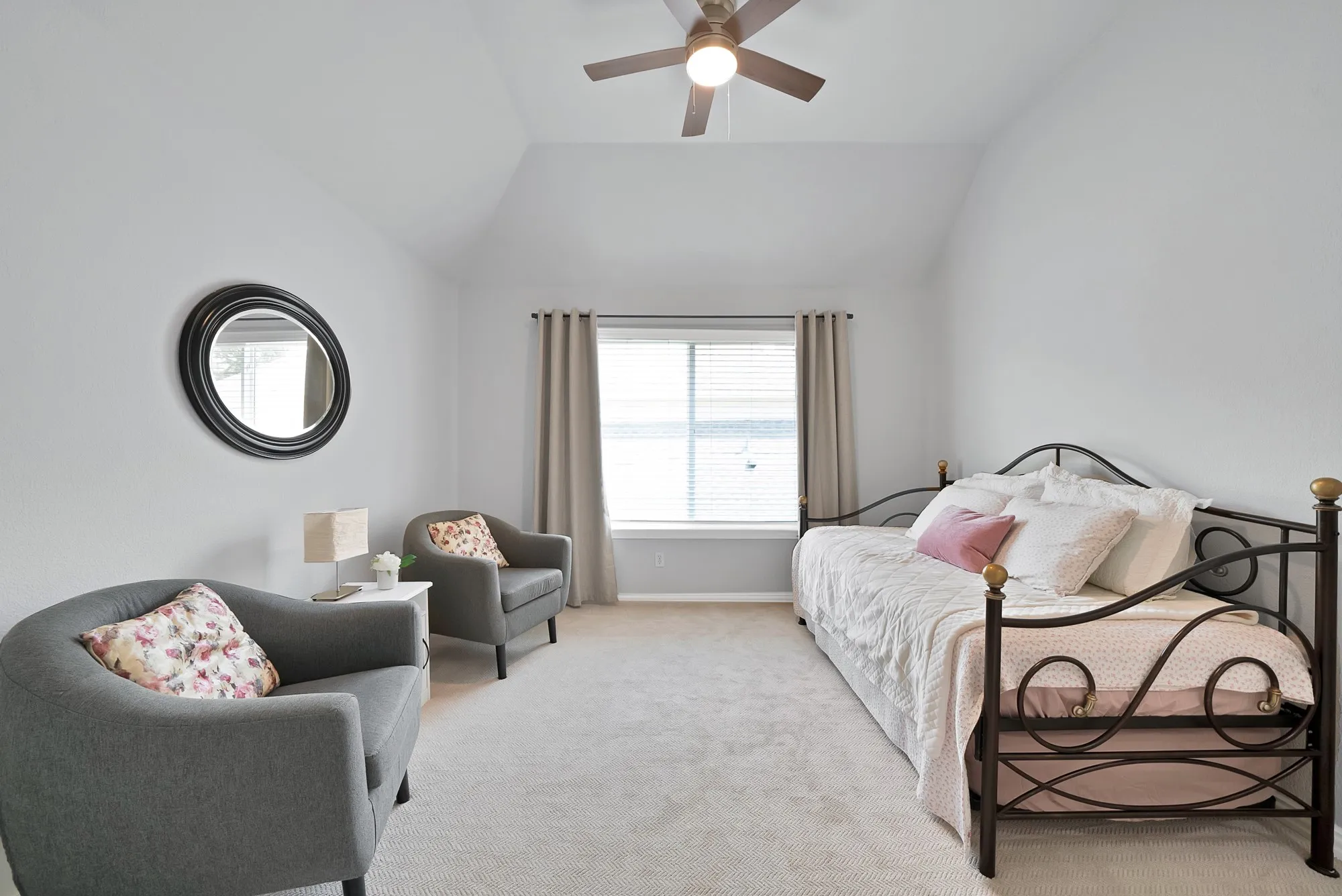Single Family Residence For Sale in Denton County , 4032 Navarro Way, Frisco, Texas 75034, 4 Bedroom, 4 Bathroom, 2 Garage spaces, 3,234 Sqft, built in 2002, mls#21387704, Real Estate Agent in Frisco, Homes For Sale in Denton county, Homes For Sale in Frisco, Realtor in Frisco Texas, Real Estate Brokerage Independent Realty Texas, Luminita Cordes Realtor