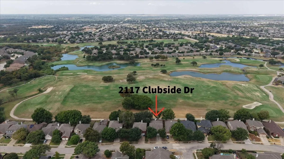 Single Family Residence For Sale in Denton County , 2117 Clubside Drive, Corinth, Texas 76210, 3 Bedroom, 2 Bathroom, 2 Garage spaces, 2,500 Sqft, built in 1999, mls#21391299, Real Estate Agent in Corinth, Homes For Sale in Denton county, Homes For Sale in Corinth, Realtor in Corinth Texas, Real Estate Brokerage Independent Realty Texas, Luminita Cordes Realtor