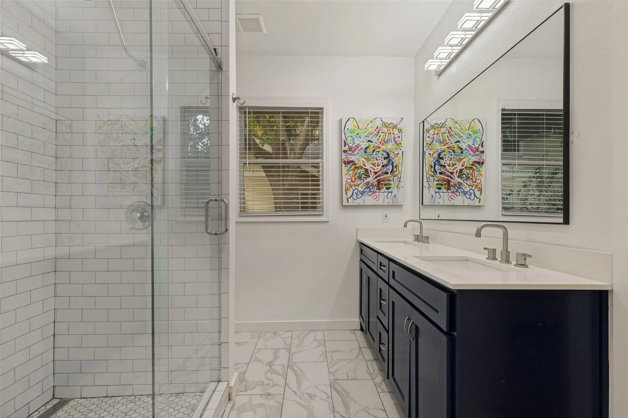 Single Family Residence For Sale in Dallas County , 5336 Miller Avenue, Dallas, Texas 75206, 2 Bedroom, 3 Bathroom, Garage spaces, 1,356 Sqft, built in 1920, mls#21378306, Real Estate Agent in Dallas, Homes For Sale in Dallas county, Homes For Sale in Dallas, Realtor in Dallas Texas, Real Estate Brokerage Independent Realty Texas, Luminita Cordes Realtor