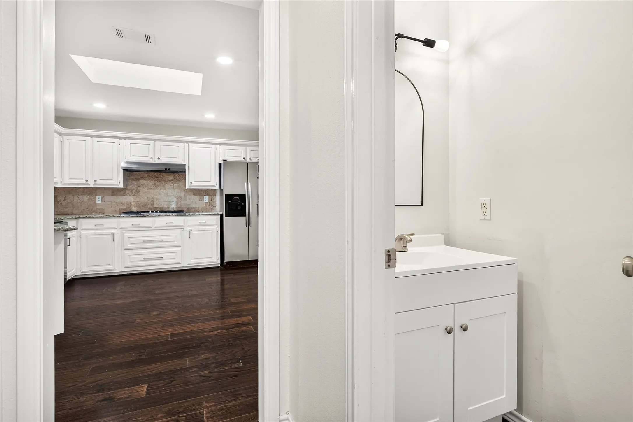 Powder room