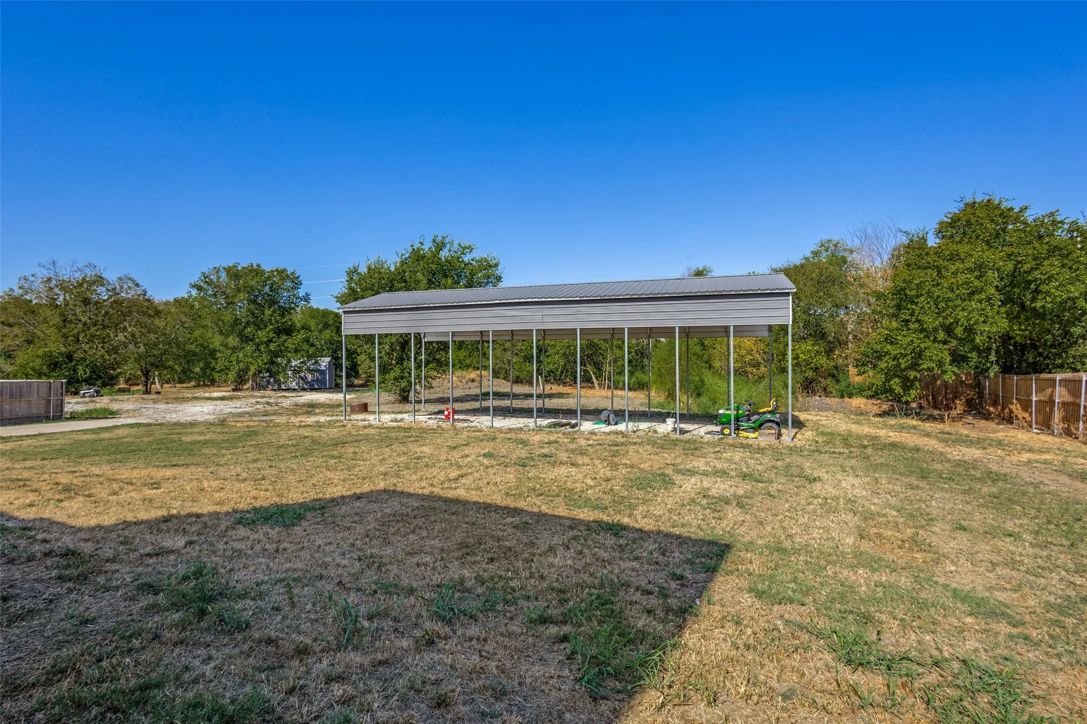 Single Family Residence For Sale in Collin County , 240 Teakwood Drive, Princeton, Texas 75407, 4 Bedroom, 4 Bathroom, 2 Garage spaces, 2,531 Sqft, built in 2020, mls#21391185, Real Estate Agent in Princeton, Homes For Sale in Collin county, Homes For Sale in Princeton, Realtor in Princeton Texas, Real Estate Brokerage Independent Realty Texas, Luminita Cordes Realtor