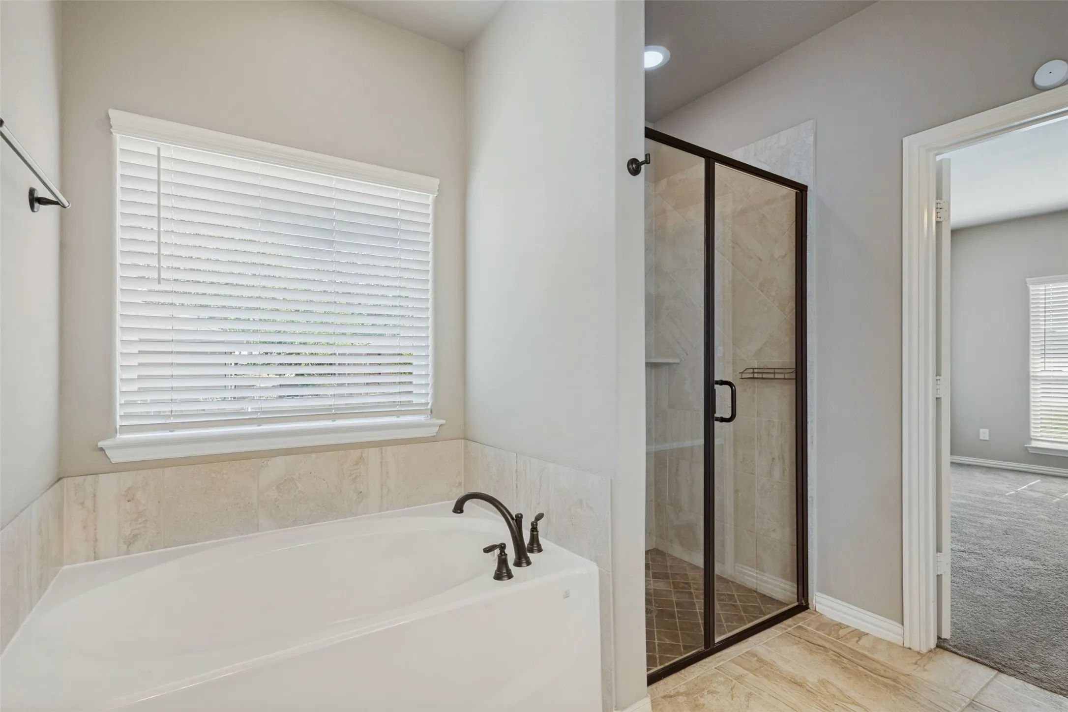 Single Family Residence For Sale in Collin County , 240 Teakwood Drive, Princeton, Texas 75407, 4 Bedroom, 4 Bathroom, 2 Garage spaces, 2,531 Sqft, built in 2020, mls#21391185, Real Estate Agent in Princeton, Homes For Sale in Collin county, Homes For Sale in Princeton, Realtor in Princeton Texas, Real Estate Brokerage Independent Realty Texas, Luminita Cordes Realtor