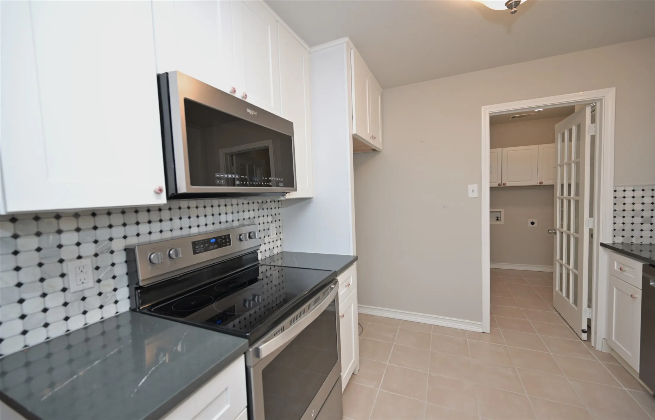 Single Family Residence For Sale in Tarrant County , 4649 Misty Ridge Drive, Fort Worth, Texas 76137, 3 Bedroom, 2 Bathroom, 2 Garage spaces, 1,922 Sqft, built in 1986, mls#21367451, Real Estate Agent in Fort Worth, Homes For Sale in Tarrant county, Homes For Sale in Fort Worth, Realtor in Fort Worth Texas, Real Estate Brokerage Independent Realty Texas, Luminita Cordes Realtor