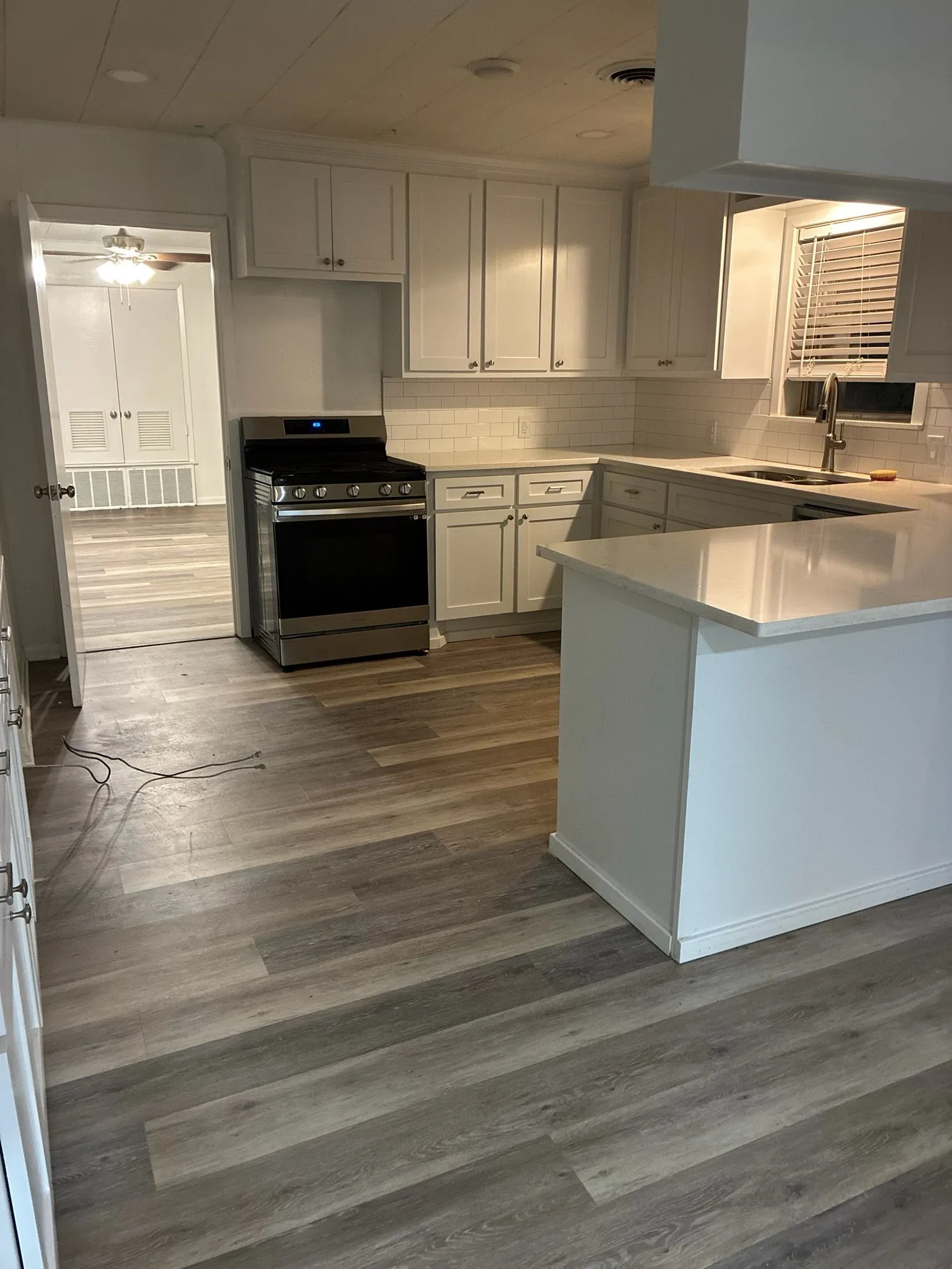 Unimproved Land For Sale in Falls County , 4961 HWY 6, Riesel, Texas 76682, 0, 0, Garage spaces, 0 Sqft, built in 1963, mls#21391316, Real Estate Agent in Riesel, Homes For Sale in Falls county, Homes For Sale in Riesel, Realtor in Riesel Texas, Real Estate Brokerage Independent Realty Texas, Luminita Cordes Realtor