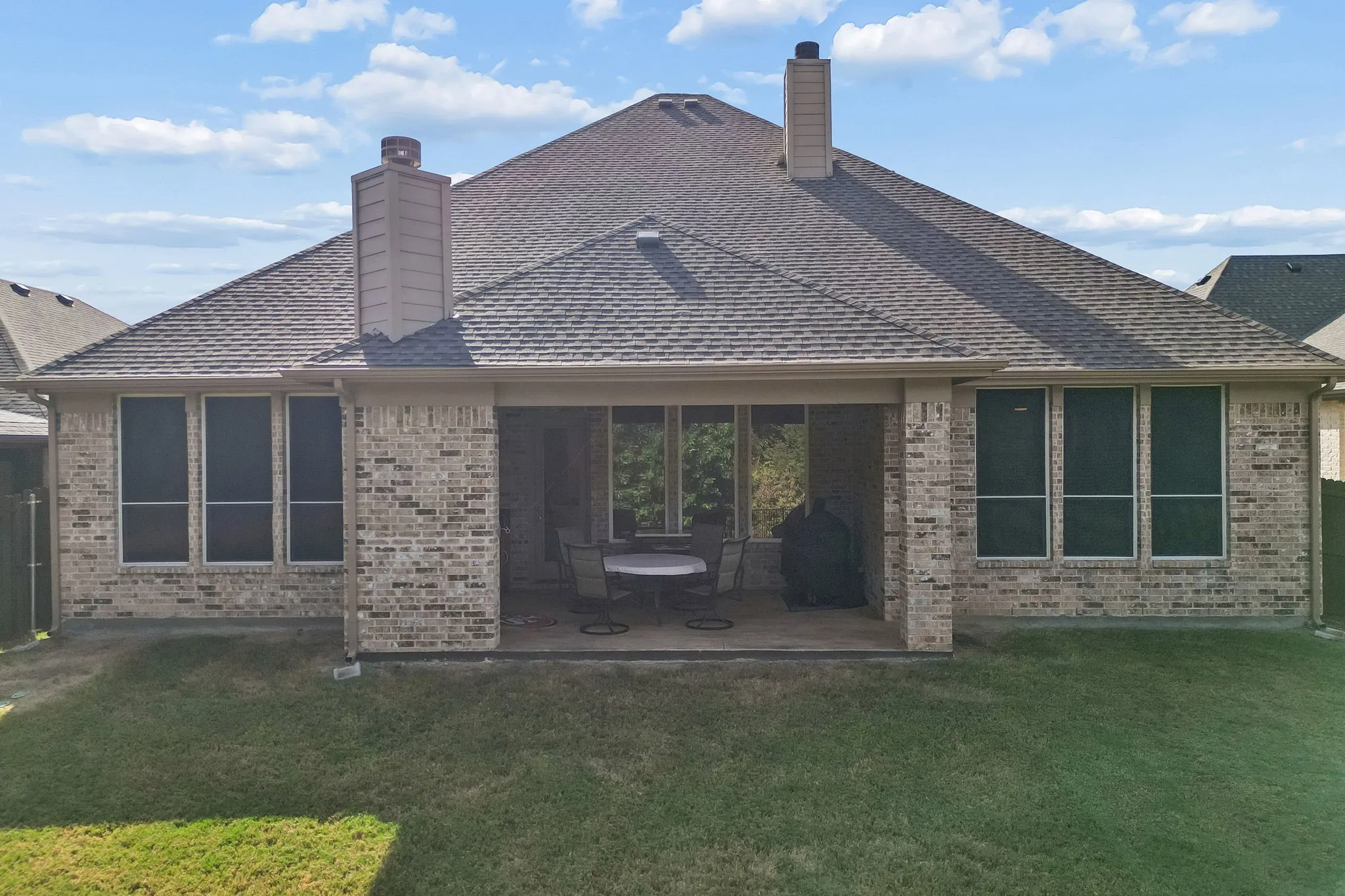 Single Family Residence For Sale in Denton County , 1713 Angus Drive, Little Elm, Texas 75068, 3 Bedroom, 3 Bathroom, 2 Garage spaces, 2,917 Sqft, built in 2018, mls#21391285, Real Estate Agent in Little Elm, Homes For Sale in Denton county, Homes For Sale in Little Elm, Realtor in Little Elm Texas, Real Estate Brokerage Independent Realty Texas, Luminita Cordes Realtor