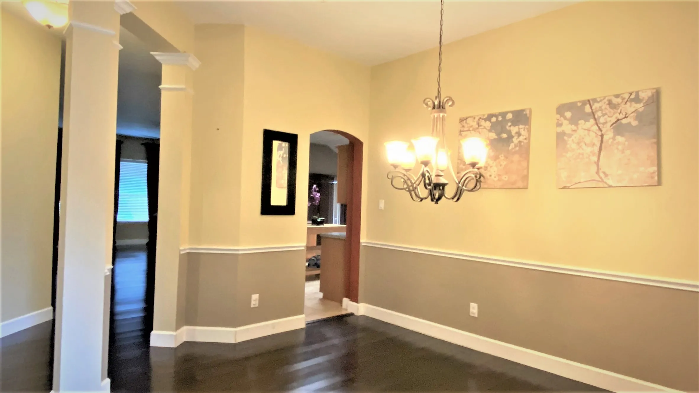Single Family Residence For Rent in Dallas County , 835 Roaring Springs Road, Grand Prairie, Texas 75052, 3 Bedroom, 2 Bathroom, 2 Garage spaces, 2,201 Sqft, built in 2004, mls#21391330, Real Estate Agent in Grand Prairie, Homes For Rent in Dallas county, Homes For Rent in Grand Prairie, Realtor in Grand Prairie Texas, Real Estate Brokerage Independent Realty Texas, Luminita Cordes Realtor