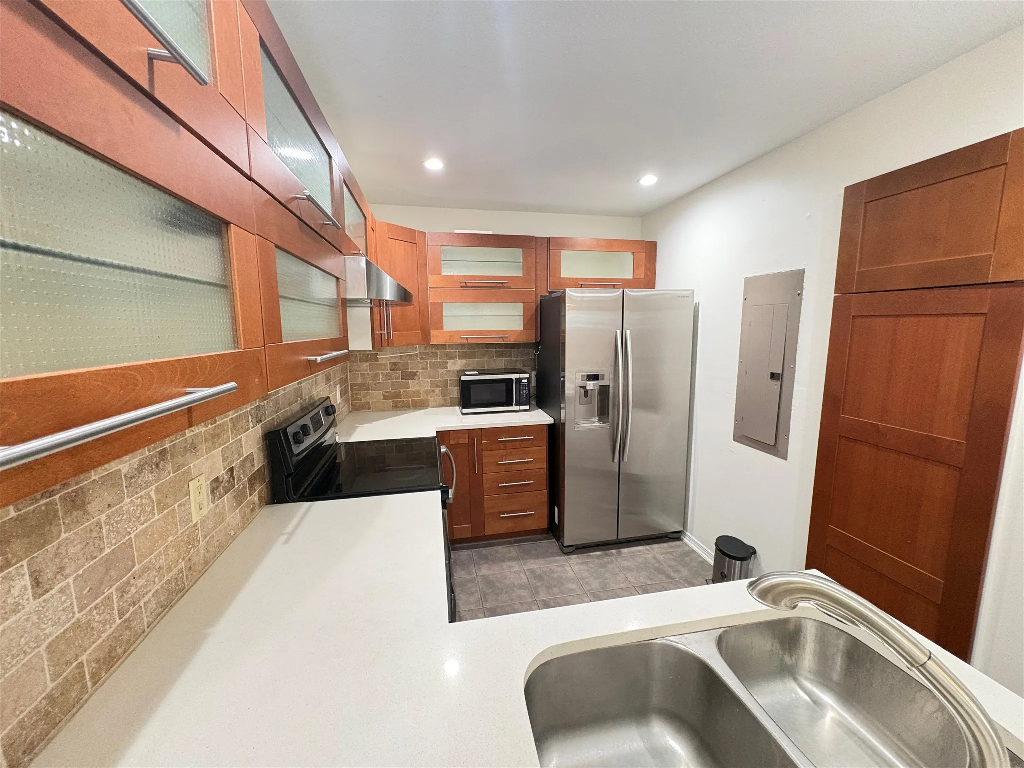Condominium For Rent in Collin County , 4242 N Capistrano Drive 145, Dallas, Texas 75287, 2 Bedroom, 2 Bathroom, 1 Garage spaces, 1,217 Sqft, built in 1986, mls#21391332, Real Estate Agent in Dallas, Homes For Rent in Collin county, Homes For Rent in Dallas, Realtor in Dallas Texas, Real Estate Brokerage Independent Realty Texas, Luminita Cordes Realtor