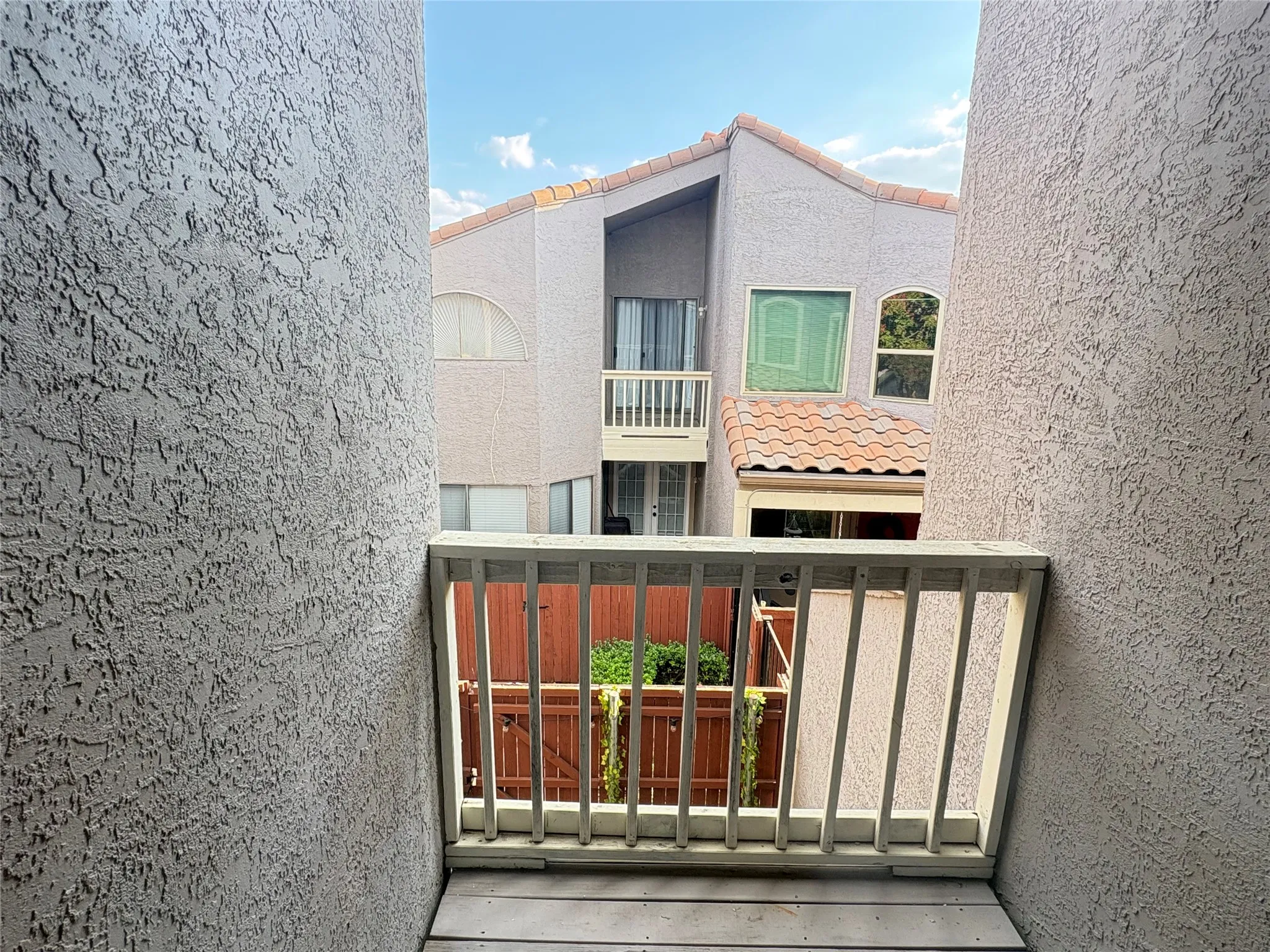 Condominium For Rent in Collin County , 4242 N Capistrano Drive 145, Dallas, Texas 75287, 2 Bedroom, 2 Bathroom, 1 Garage spaces, 1,217 Sqft, built in 1986, mls#21391332, Real Estate Agent in Dallas, Homes For Rent in Collin county, Homes For Rent in Dallas, Realtor in Dallas Texas, Real Estate Brokerage Independent Realty Texas, Luminita Cordes Realtor