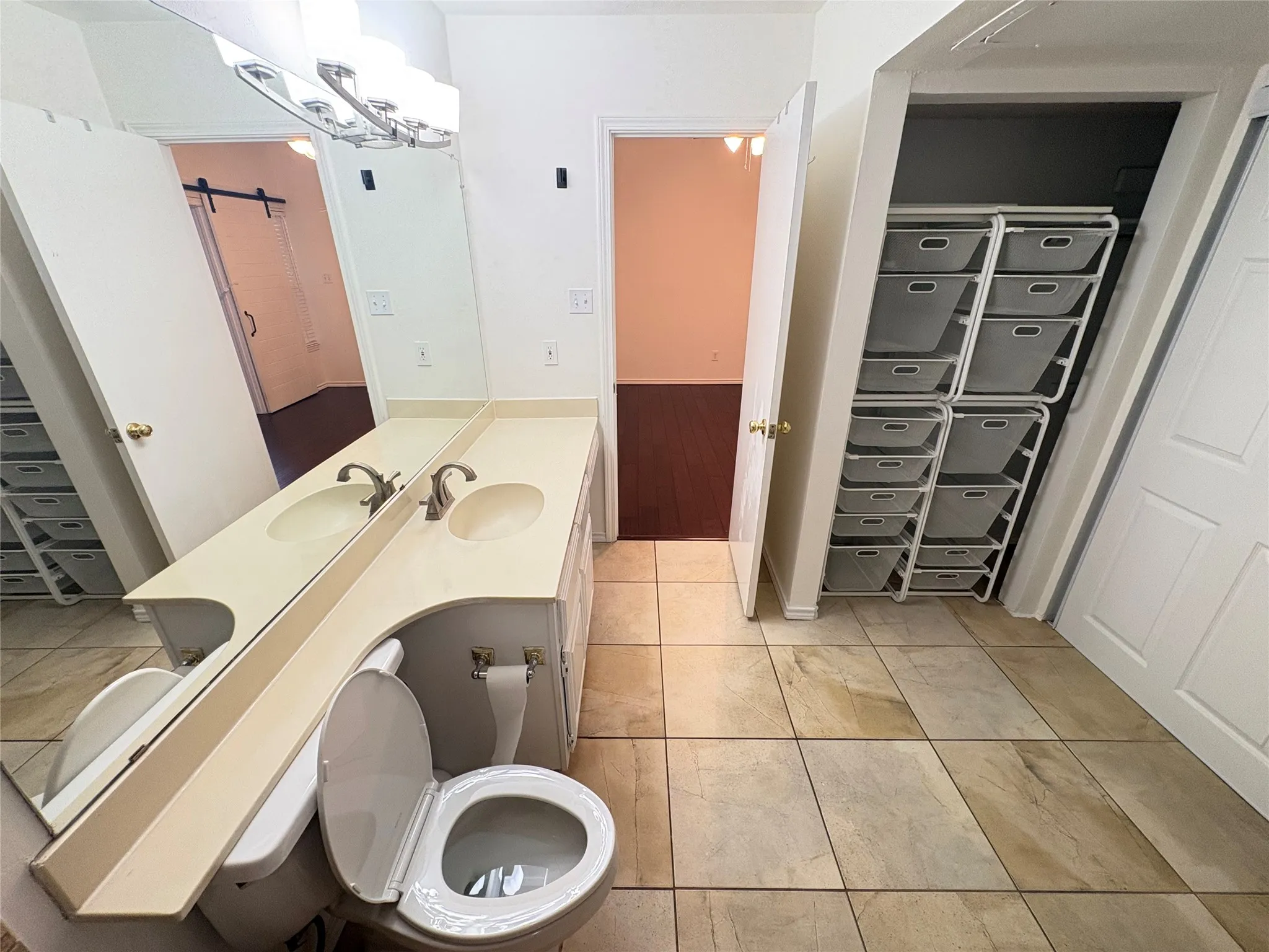 Condominium For Rent in Collin County , 4242 N Capistrano Drive 145, Dallas, Texas 75287, 2 Bedroom, 2 Bathroom, 1 Garage spaces, 1,217 Sqft, built in 1986, mls#21391332, Real Estate Agent in Dallas, Homes For Rent in Collin county, Homes For Rent in Dallas, Realtor in Dallas Texas, Real Estate Brokerage Independent Realty Texas, Luminita Cordes Realtor