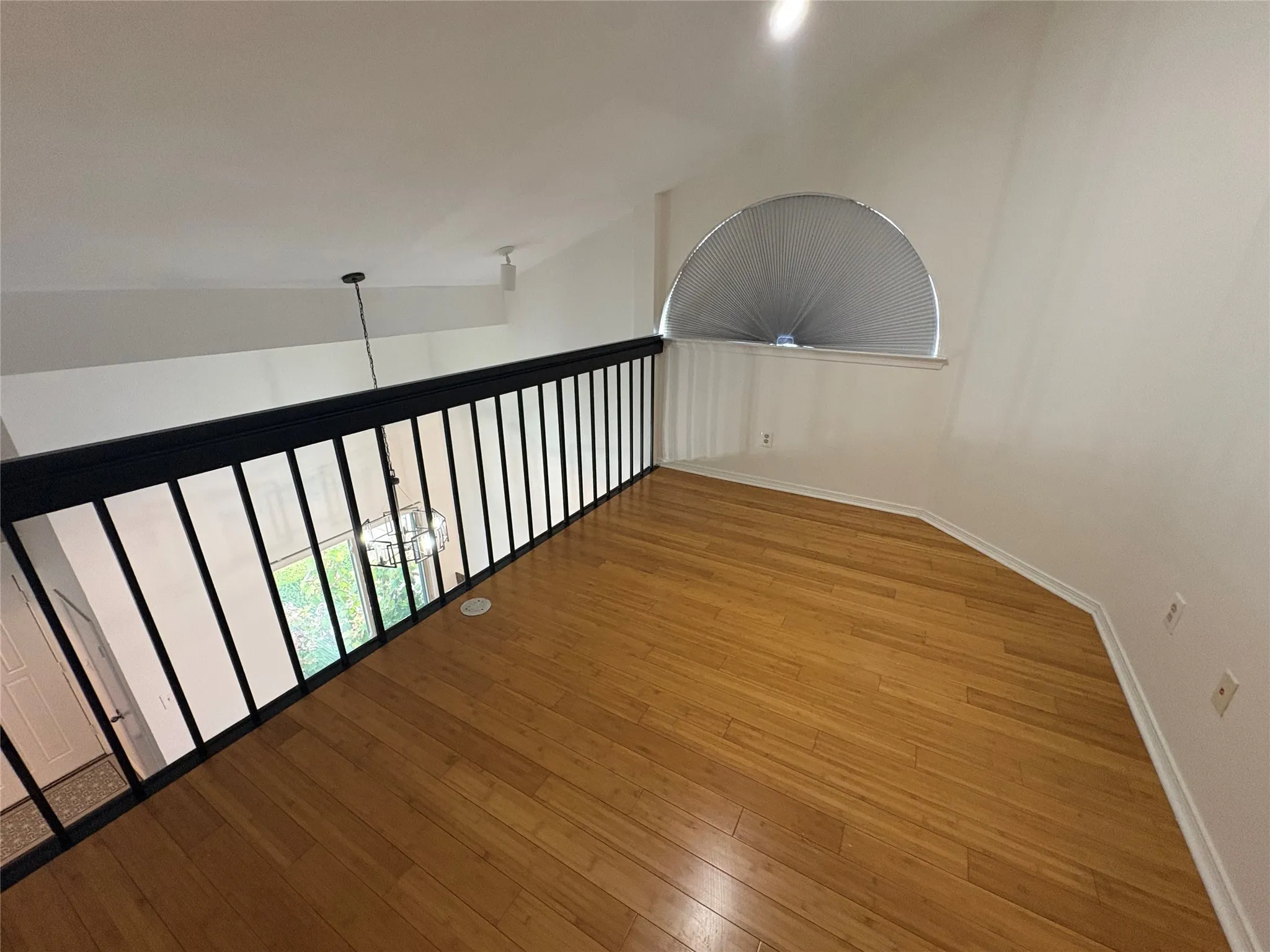 Condominium For Rent in Collin County , 4242 N Capistrano Drive 145, Dallas, Texas 75287, 2 Bedroom, 2 Bathroom, 1 Garage spaces, 1,217 Sqft, built in 1986, mls#21391332, Real Estate Agent in Dallas, Homes For Rent in Collin county, Homes For Rent in Dallas, Realtor in Dallas Texas, Real Estate Brokerage Independent Realty Texas, Luminita Cordes Realtor