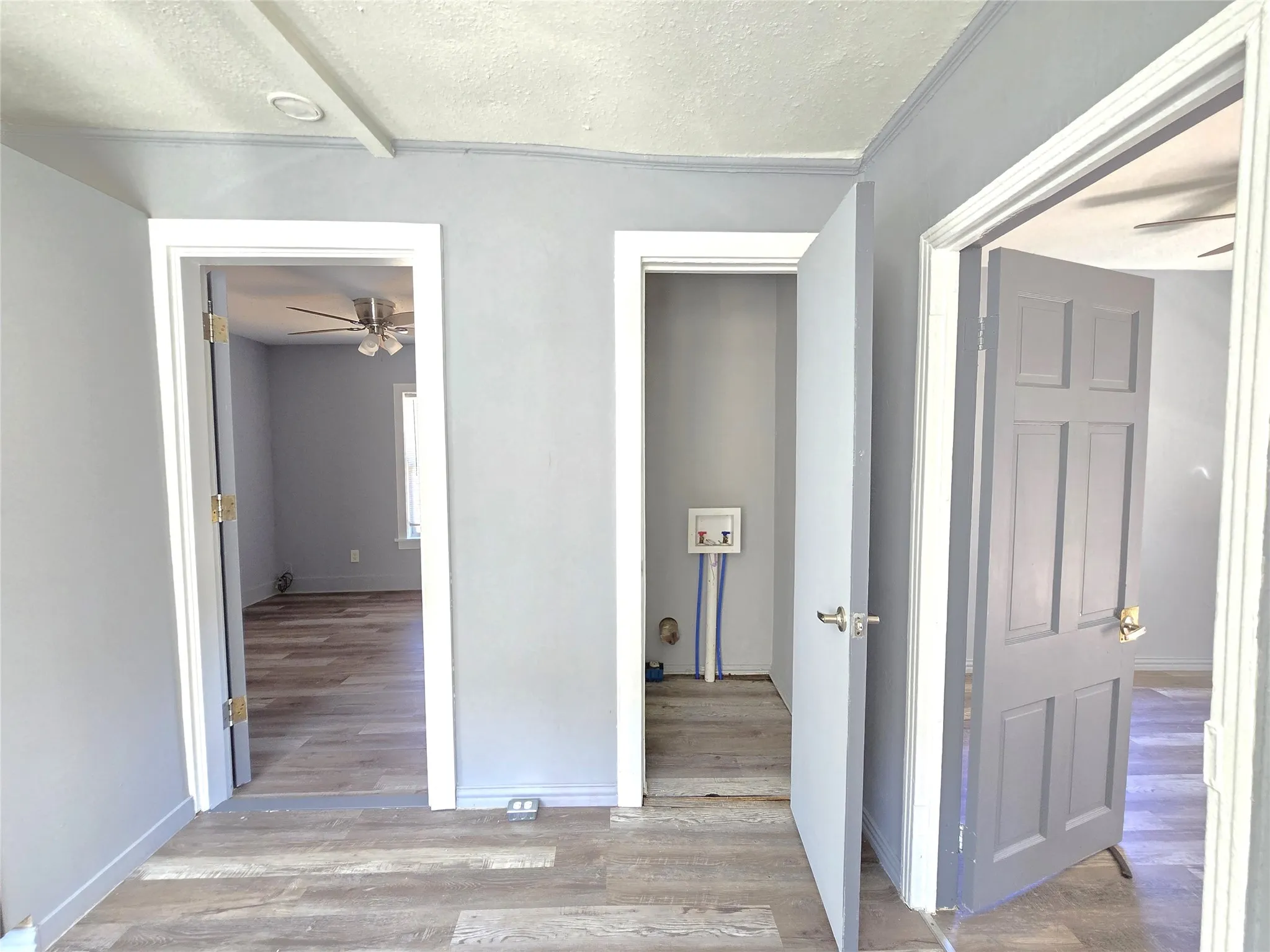 Single Family Residence For Rent in Dallas County , 1209 Hutchins Avenue, Dallas, Texas 75203, 3 Bedroom, 1 Bathroom, Garage spaces, 704 Sqft, built in 1945, mls#21391334, Real Estate Agent in Dallas, Homes For Rent in Dallas county, Homes For Rent in Dallas, Realtor in Dallas Texas, Real Estate Brokerage Independent Realty Texas, Luminita Cordes Realtor