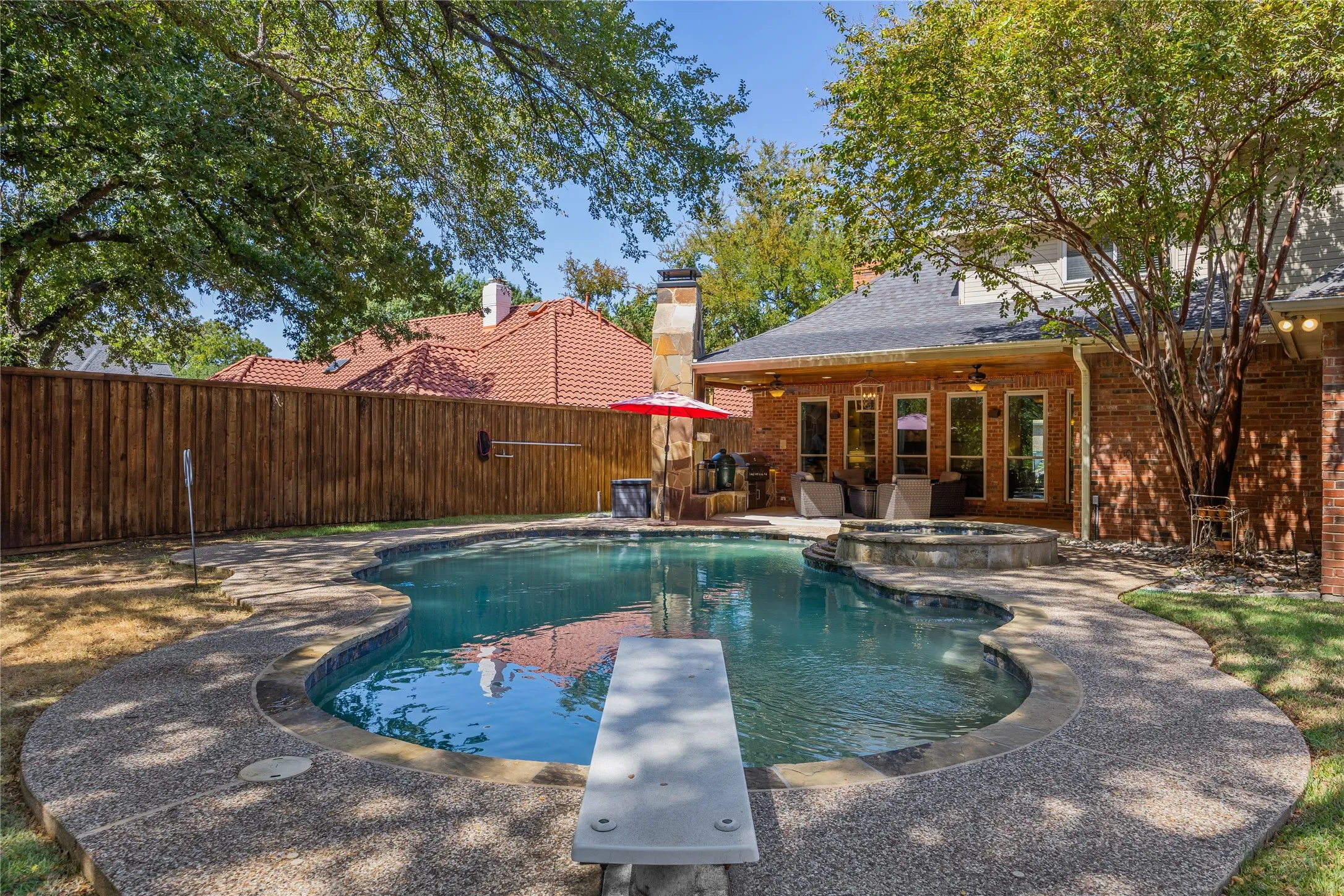 Single Family Residence For Sale in Dallas County , 305 Brock Street, Coppell, Texas 75019, 5 Bedroom, 3 Bathroom, 2 Garage spaces, 3,621 Sqft, built in 1992, mls#21391183, Real Estate Agent in Coppell, Homes For Sale in Dallas county, Homes For Sale in Coppell, Realtor in Coppell Texas, Real Estate Brokerage Independent Realty Texas, Luminita Cordes Realtor