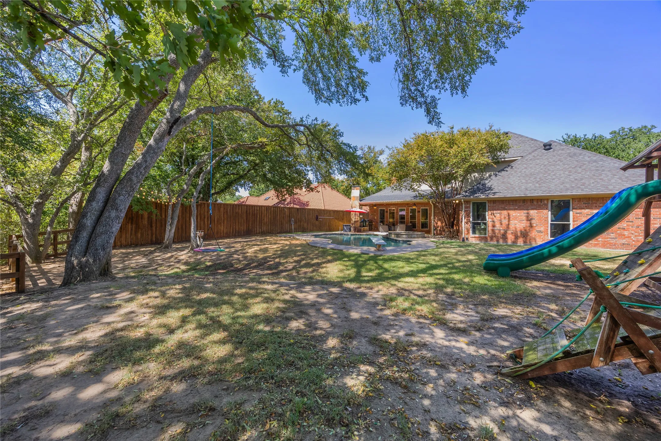 Single Family Residence For Sale in Dallas County , 305 Brock Street, Coppell, Texas 75019, 5 Bedroom, 3 Bathroom, 2 Garage spaces, 3,621 Sqft, built in 1992, mls#21391183, Real Estate Agent in Coppell, Homes For Sale in Dallas county, Homes For Sale in Coppell, Realtor in Coppell Texas, Real Estate Brokerage Independent Realty Texas, Luminita Cordes Realtor