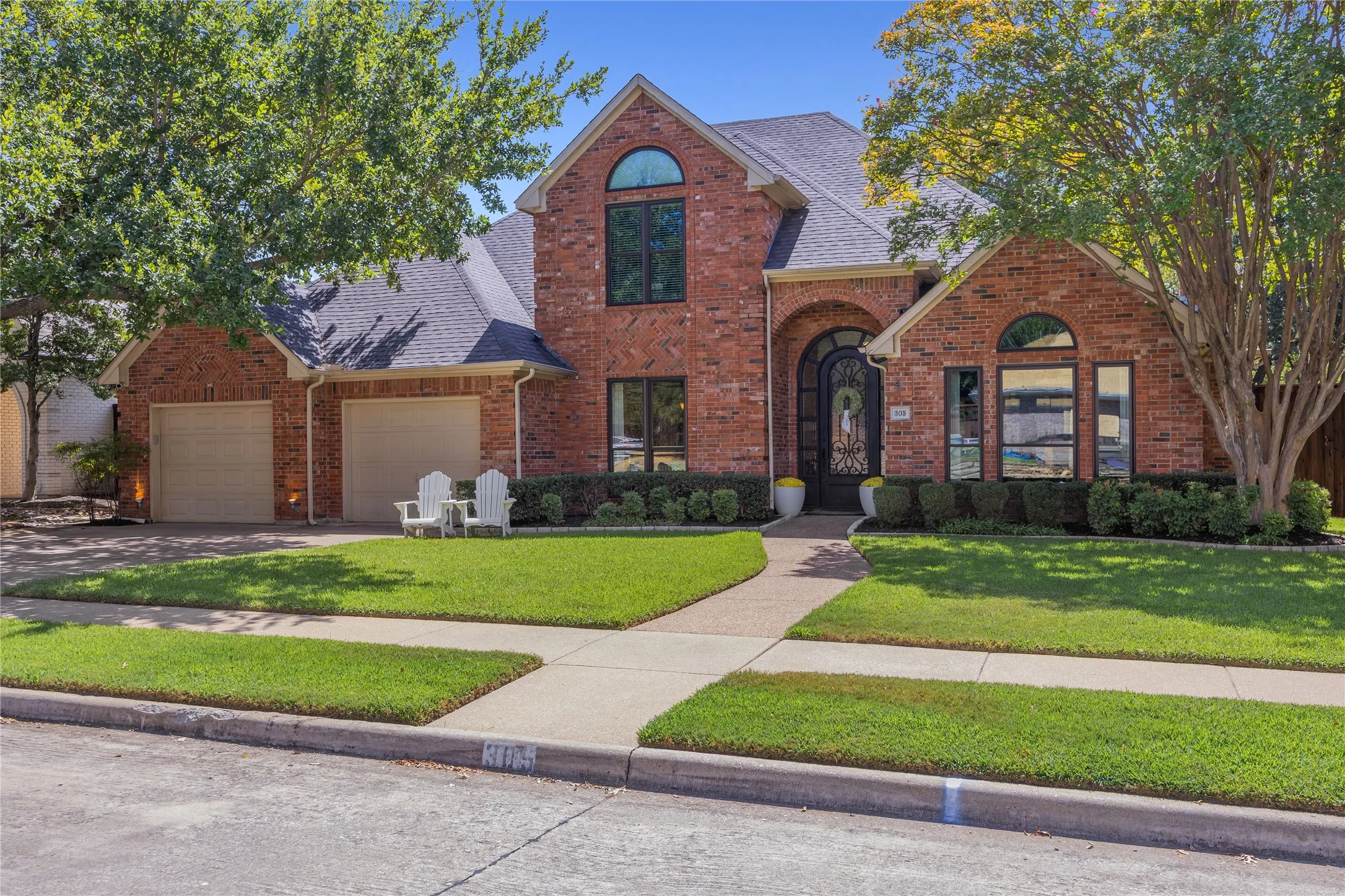 Single Family Residence For Sale in Dallas County , 305 Brock Street, Coppell, Texas 75019, 5 Bedroom, 3 Bathroom, 2 Garage spaces, 3,621 Sqft, built in 1992, mls#21391183, Real Estate Agent in Coppell, Homes For Sale in Dallas county, Homes For Sale in Coppell, Realtor in Coppell Texas, Real Estate Brokerage Independent Realty Texas, Luminita Cordes Realtor