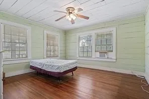 Single Family Residence For Sale in Van Zandt County , 708 E Pine Street, Edgewood, Texas 75117, 3 Bedroom, 2 Bathroom, Garage spaces, 1,599 Sqft, built in 1951, mls#21391320, Real Estate Agent in Edgewood, Homes For Sale in Van Zandt county, Homes For Sale in Edgewood, Realtor in Edgewood Texas, Real Estate Brokerage Independent Realty Texas, Luminita Cordes Realtor