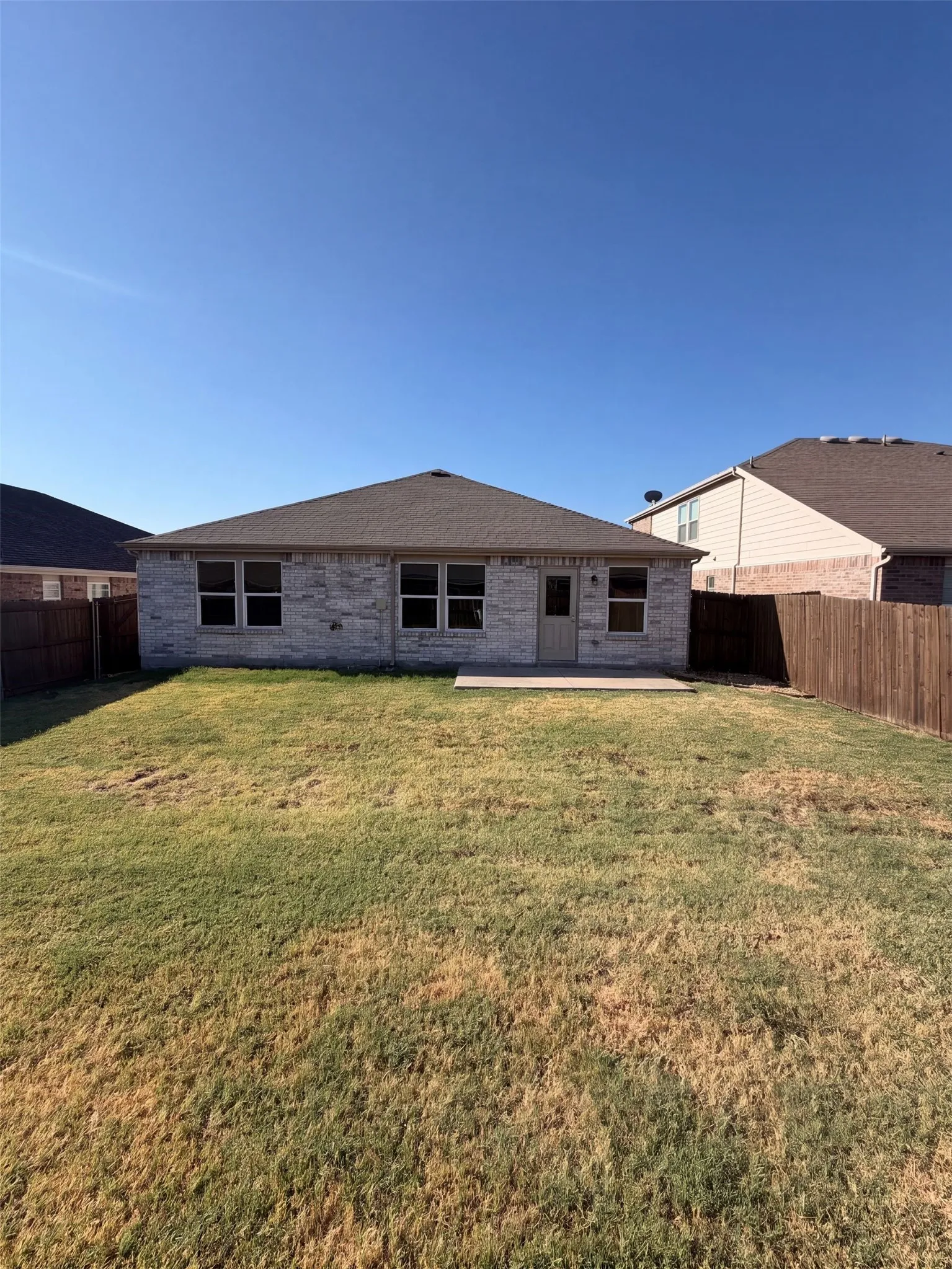 Single Family Residence For Sale in Denton County , 3029 Adrian Creek Drive, Little Elm, Texas 75068, 3 Bedroom, 2 Bathroom, 2 Garage spaces, 1,443 Sqft, built in 2016, mls#21391342, Real Estate Agent in Little Elm, Homes For Sale in Denton county, Homes For Sale in Little Elm, Realtor in Little Elm Texas, Real Estate Brokerage Independent Realty Texas, Luminita Cordes Realtor