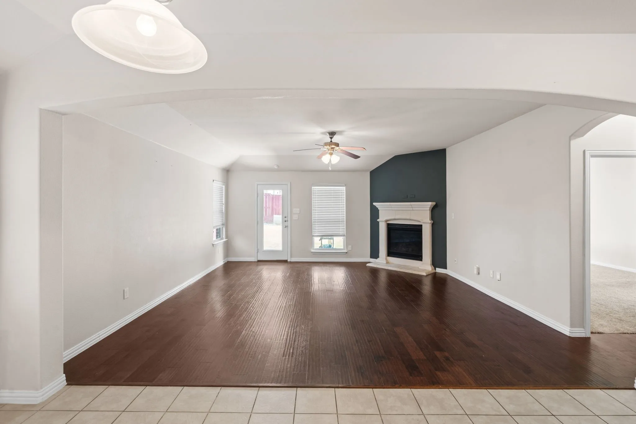 Single Family Residence For Rent in Denton County , 2640 Costa Mesa Drive, Little Elm, Texas 75068, 3 Bedroom, 2 Bathroom, 2 Garage spaces, 1,902 Sqft, built in 2013, mls#21385465, Real Estate Agent in Little Elm, Homes For Rent in Denton county, Homes For Rent in Little Elm, Realtor in Little Elm Texas, Real Estate Brokerage Independent Realty Texas, Luminita Cordes Realtor