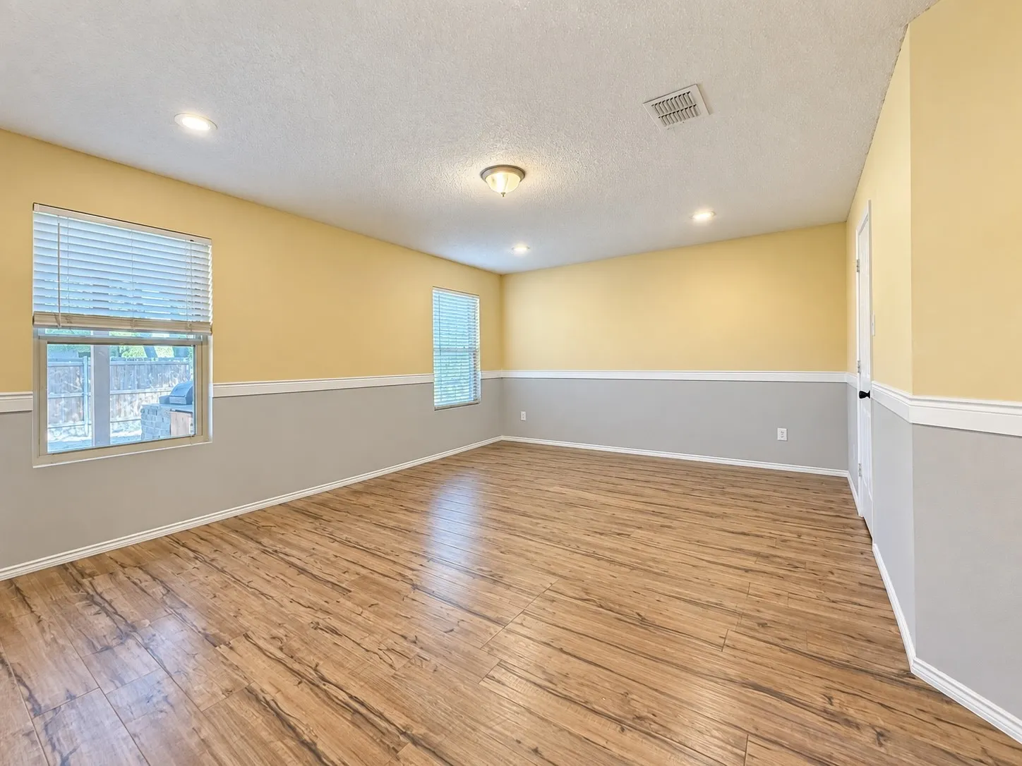 Single Family Residence For Sale in Denton County , 2708 Vasey Oak Drive, Little Elm, Texas 75068, 3 Bedroom, 2 Bathroom, 2 Garage spaces, 1,892 Sqft, built in 2002, mls#21391341, Real Estate Agent in Little Elm, Homes For Sale in Denton county, Homes For Sale in Little Elm, Realtor in Little Elm Texas, Real Estate Brokerage Independent Realty Texas, Luminita Cordes Realtor