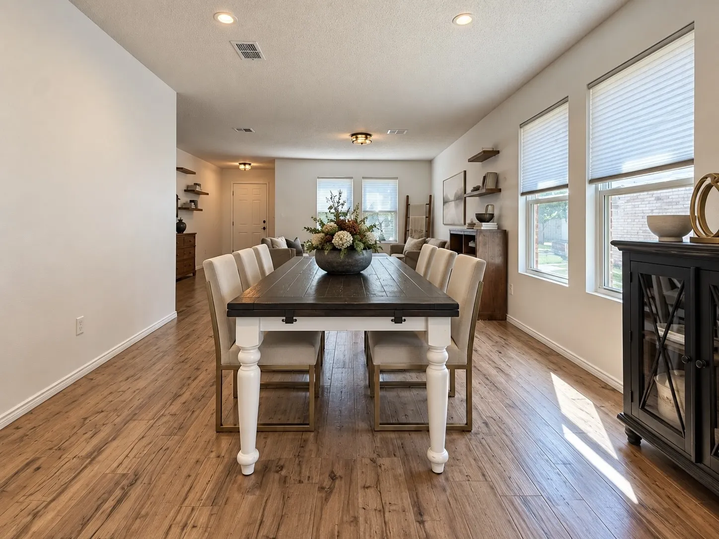 Single Family Residence For Sale in Denton County , 2708 Vasey Oak Drive, Little Elm, Texas 75068, 3 Bedroom, 2 Bathroom, 2 Garage spaces, 1,892 Sqft, built in 2002, mls#21391341, Real Estate Agent in Little Elm, Homes For Sale in Denton county, Homes For Sale in Little Elm, Realtor in Little Elm Texas, Real Estate Brokerage Independent Realty Texas, Luminita Cordes Realtor
