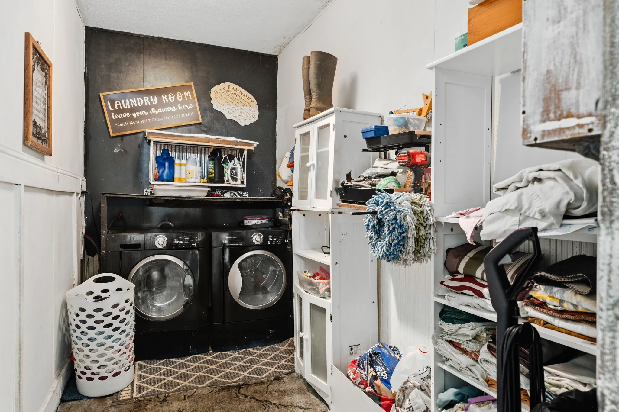 Single Family Residence For Sale in Hill County , 603 S Brazos Street, Whitney, Texas 76692, 4 Bedroom, 2 Bathroom, Garage spaces, 1,488 Sqft, built in 0, mls#21391267, Real Estate Agent in Whitney, Homes For Sale in Hill county, Homes For Sale in Whitney, Realtor in Whitney Texas, Real Estate Brokerage Independent Realty Texas, Luminita Cordes Realtor